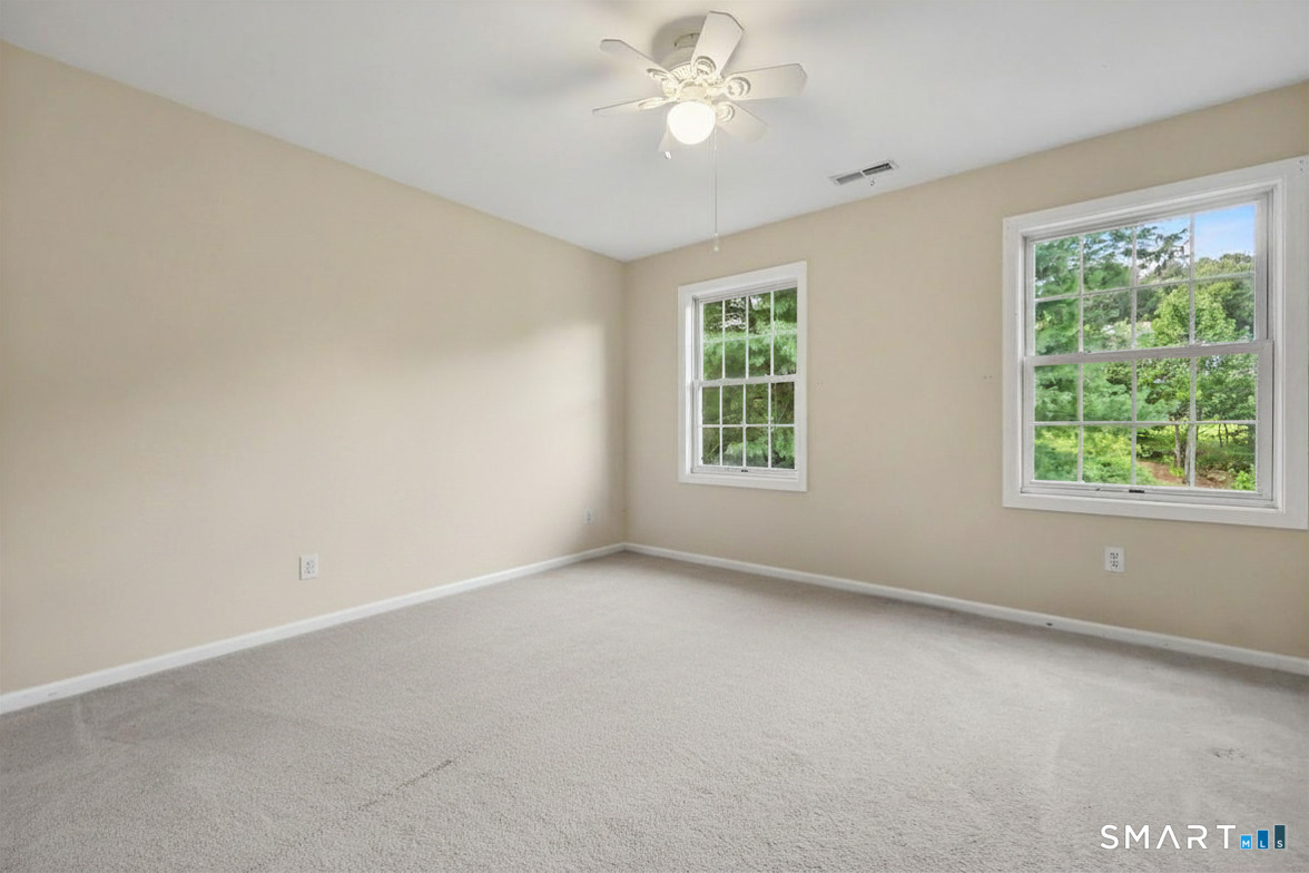 52 Tram Drive photo 21