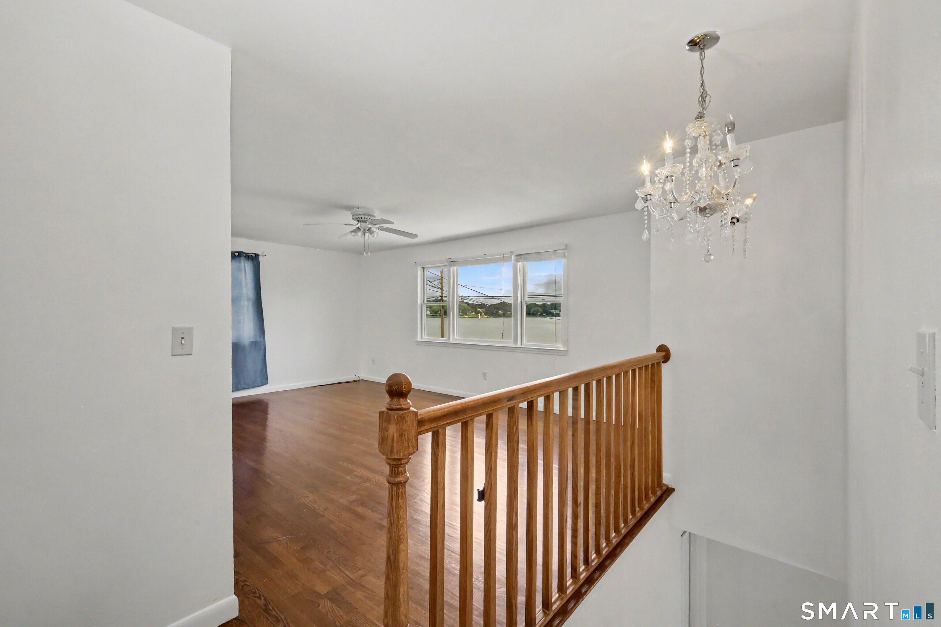 303 Weed Avenue photo 10