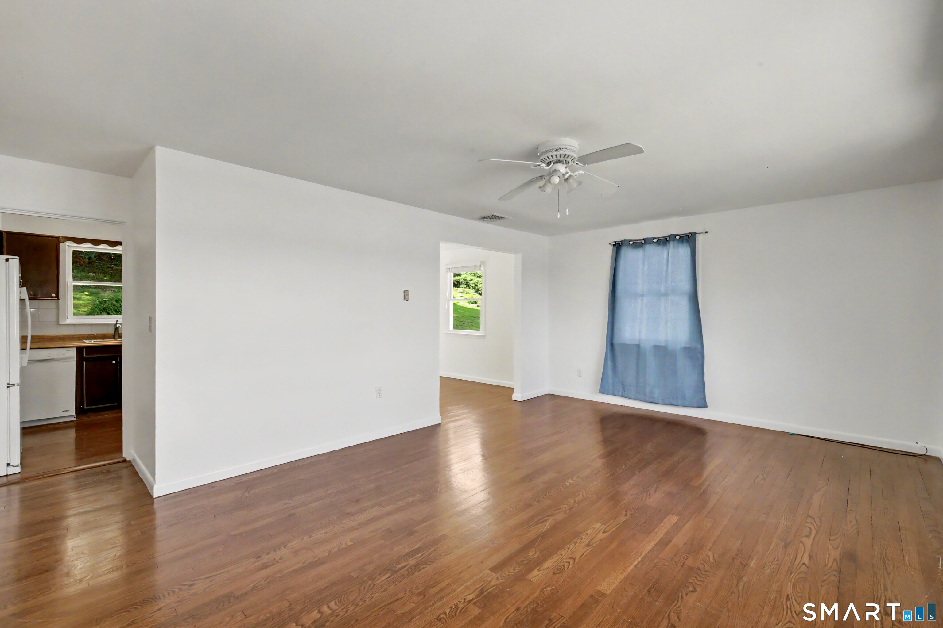 303 Weed Avenue photo 14