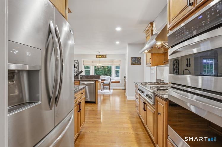 38 Groton Long Point Road photo 11