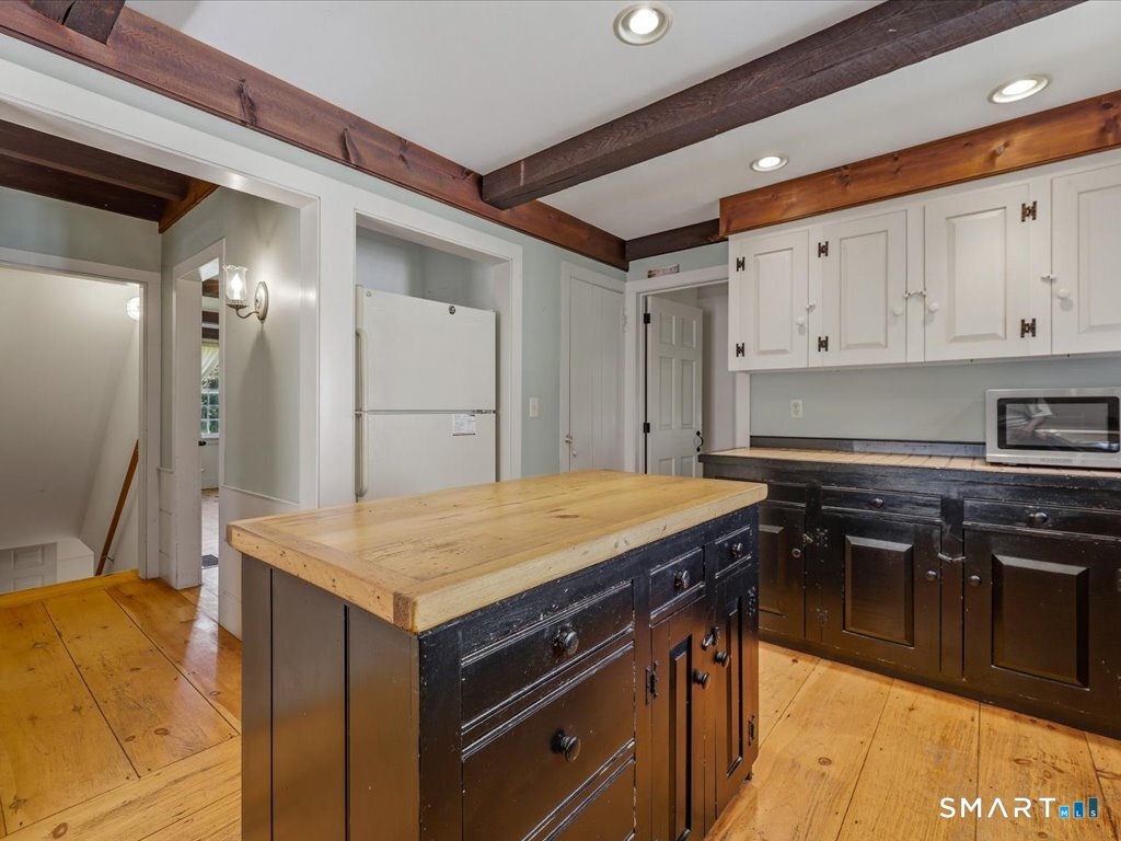 220 Thayer Road photo 14