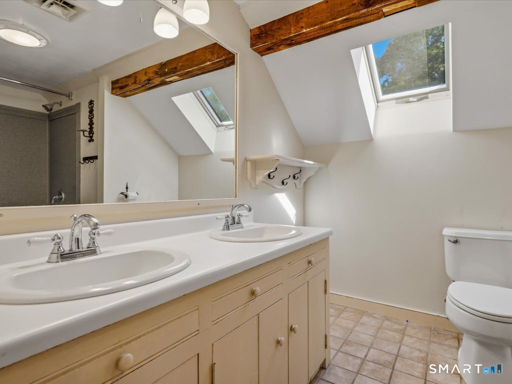 220 Thayer Road photo 32