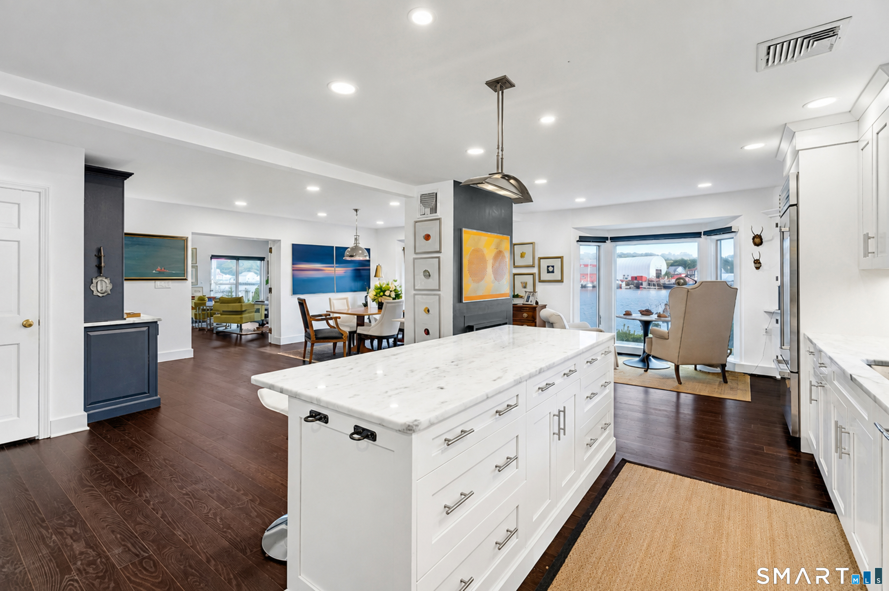 8 Park Place photo 19