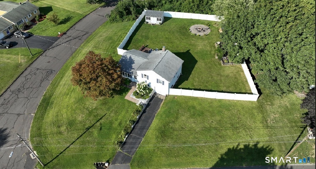 200 Brook Street photo 2
