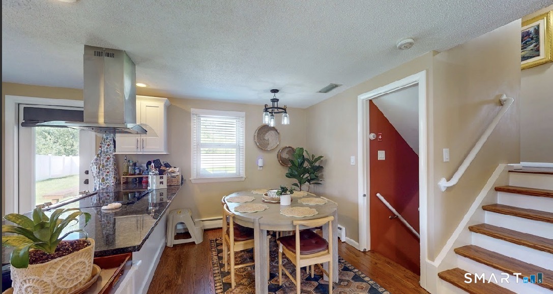 200 Brook Street photo 10