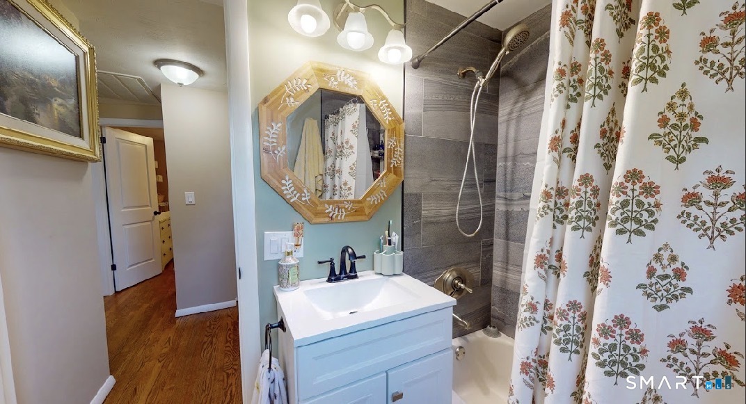 200 Brook Street photo 16