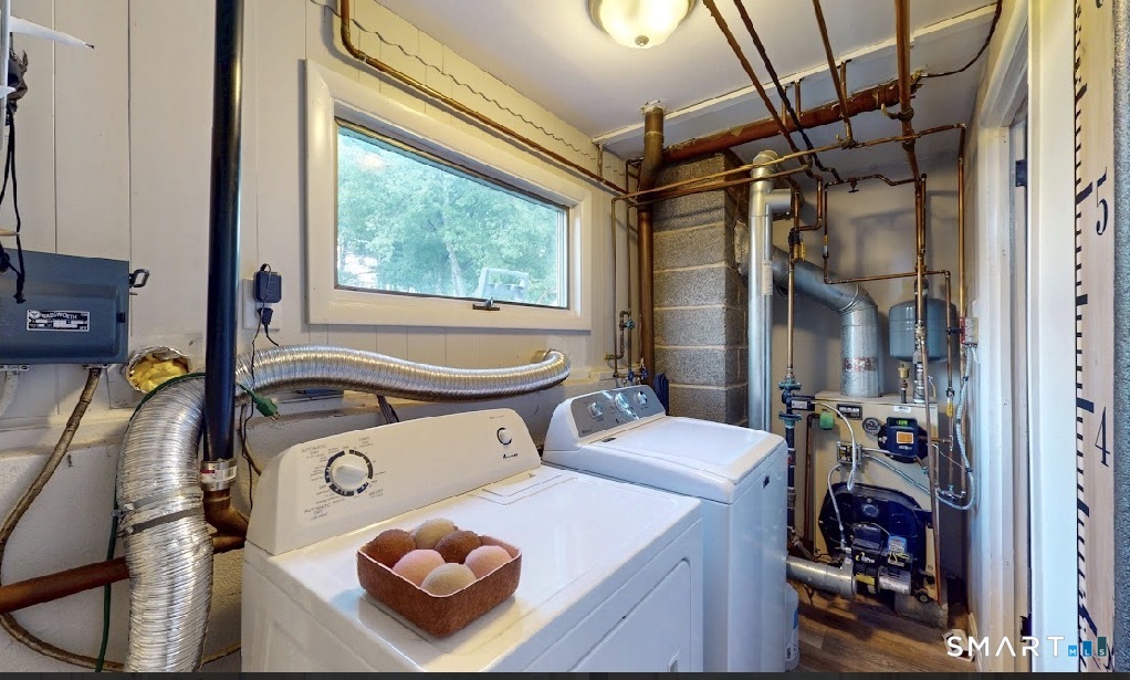 200 Brook Street photo 20