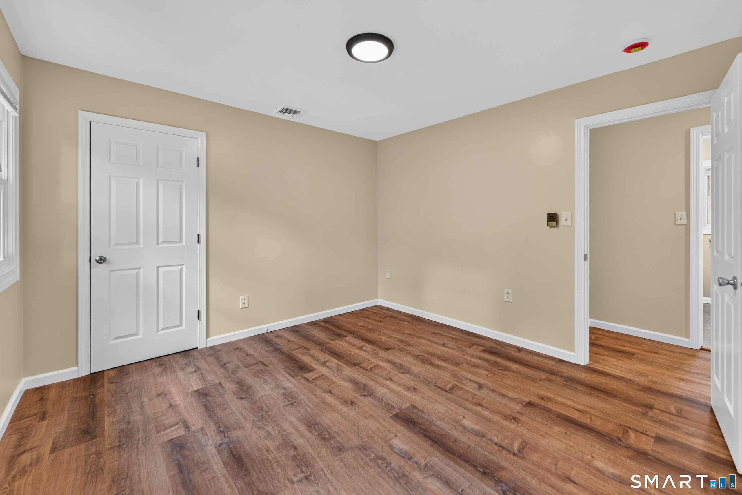 11 Glover Avenue photo 15