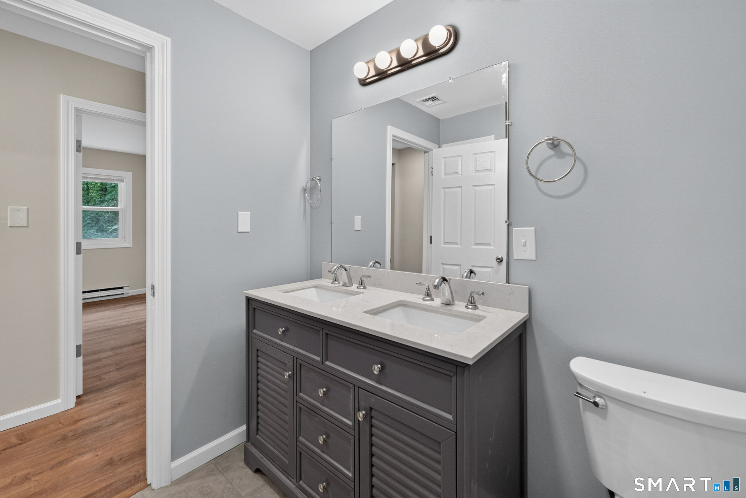 11 Glover Avenue photo 17
