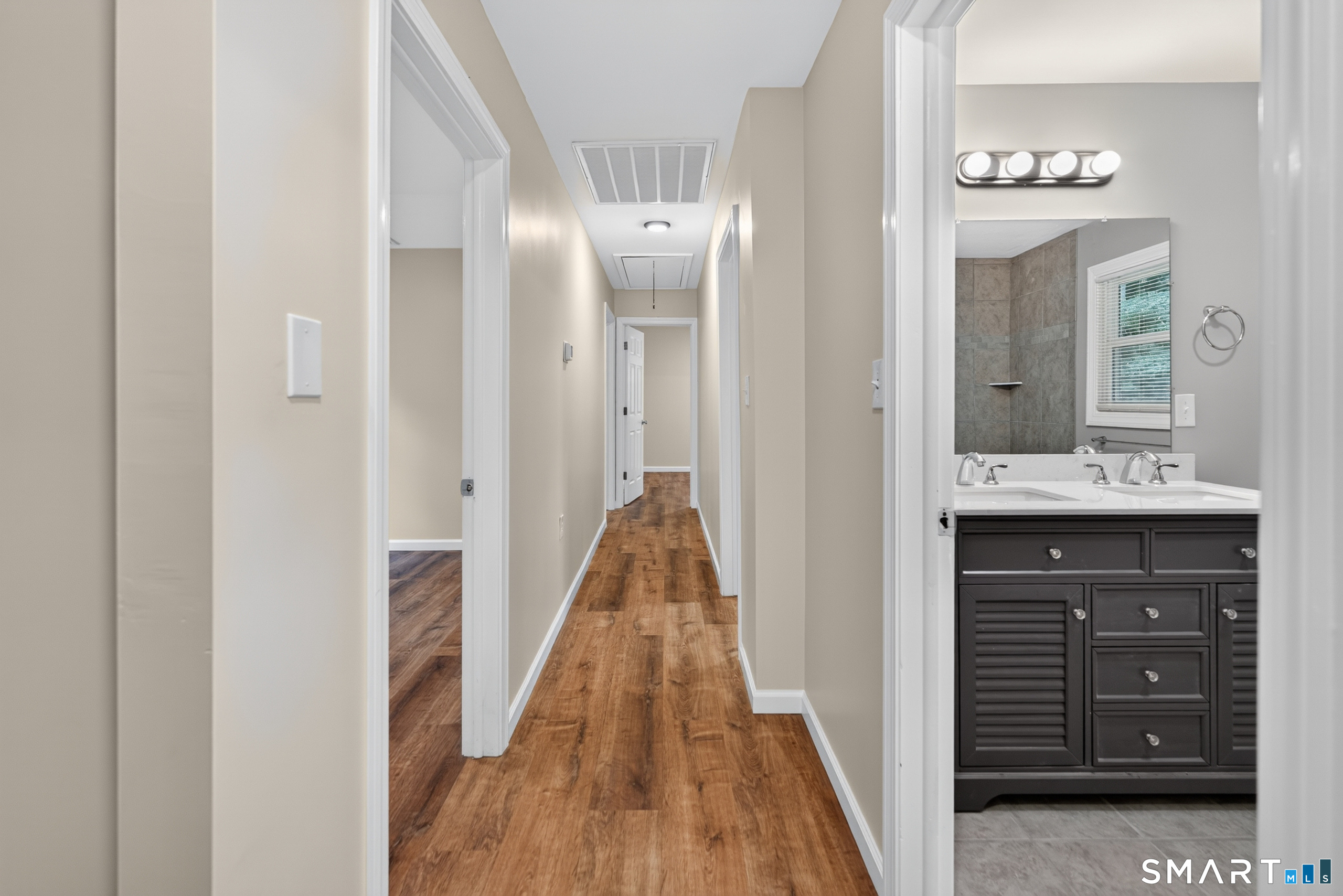 11 Glover Avenue photo 12