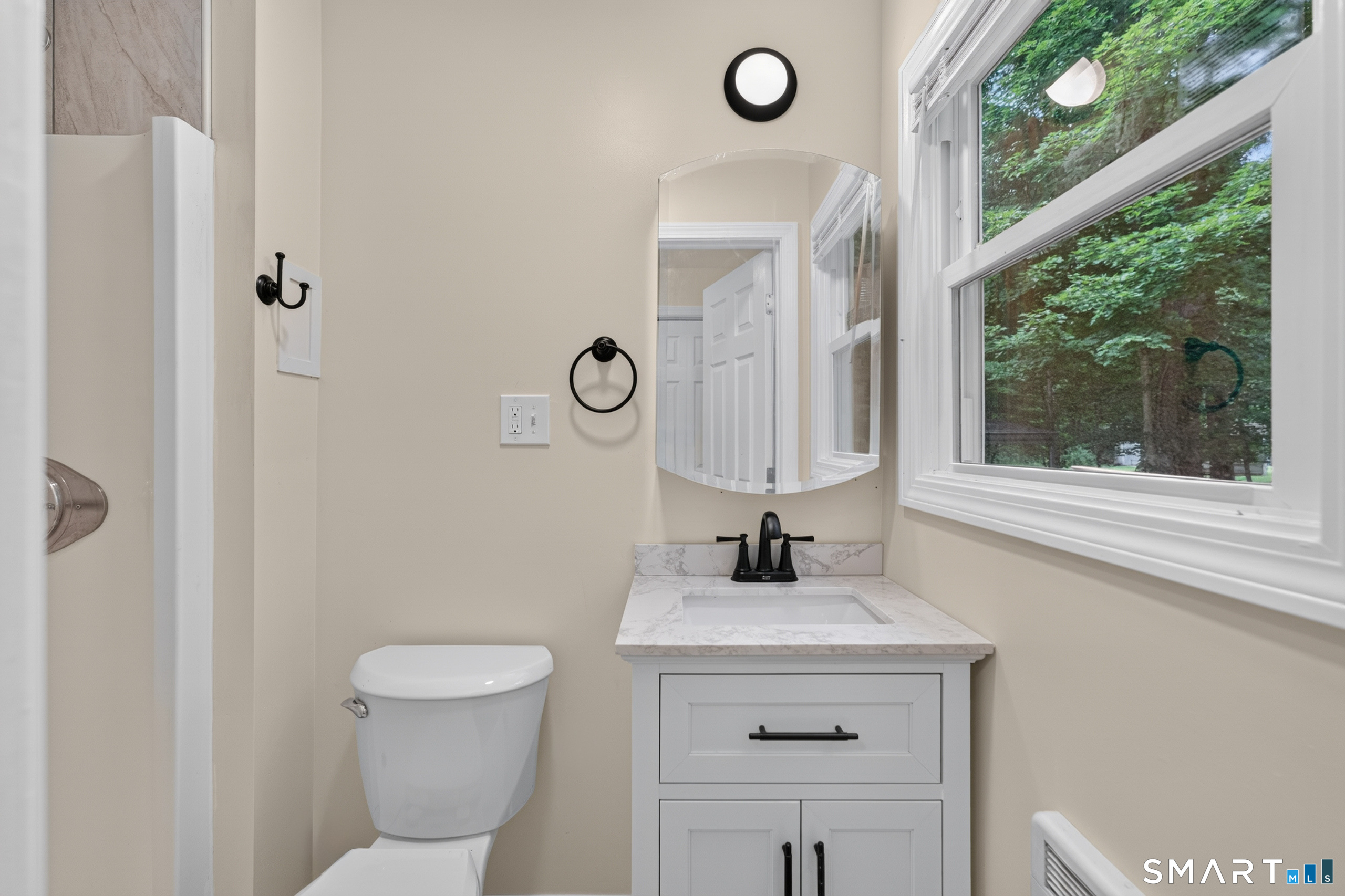 11 Glover Avenue photo 10