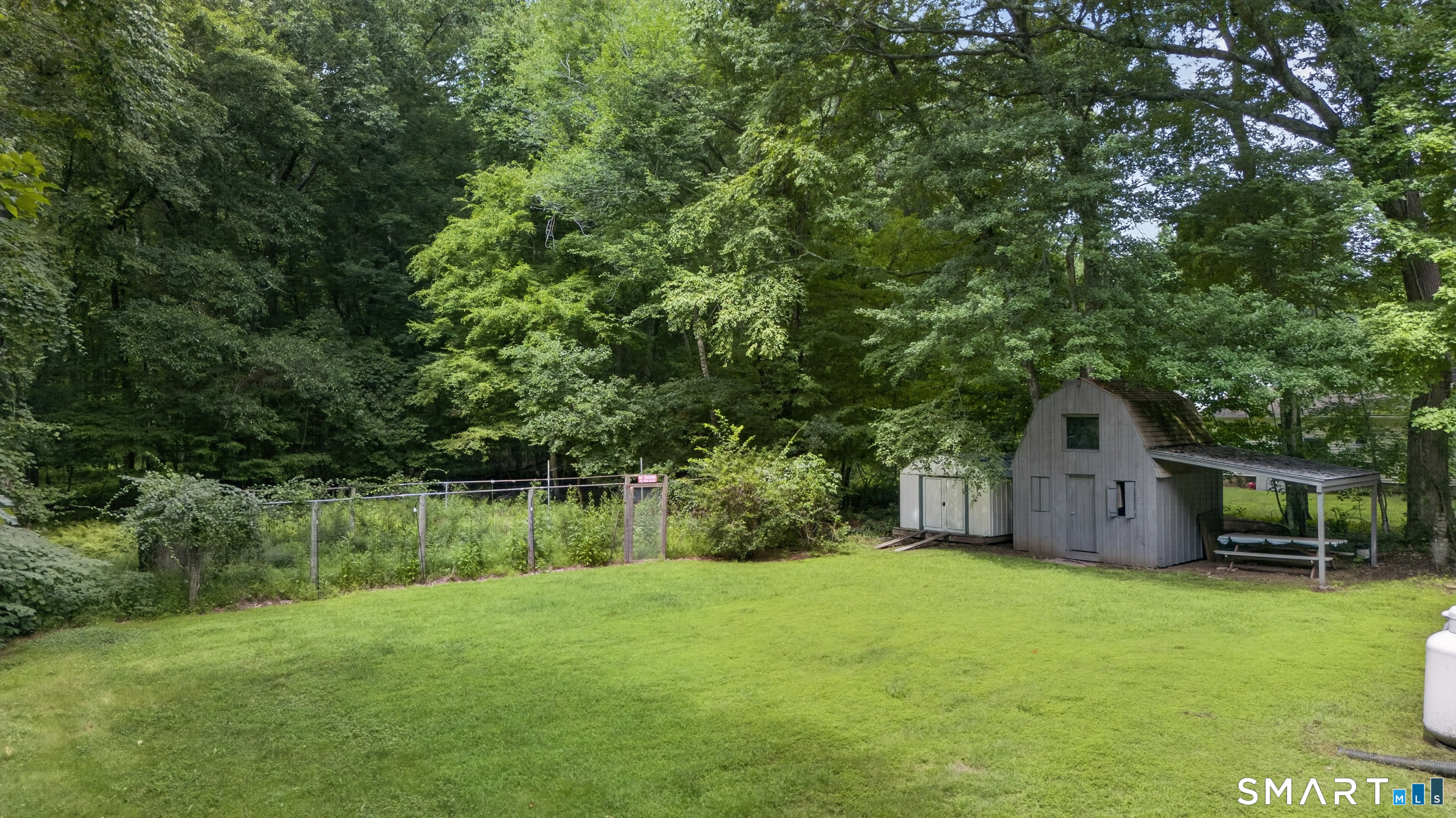 11 Glover Avenue photo 20