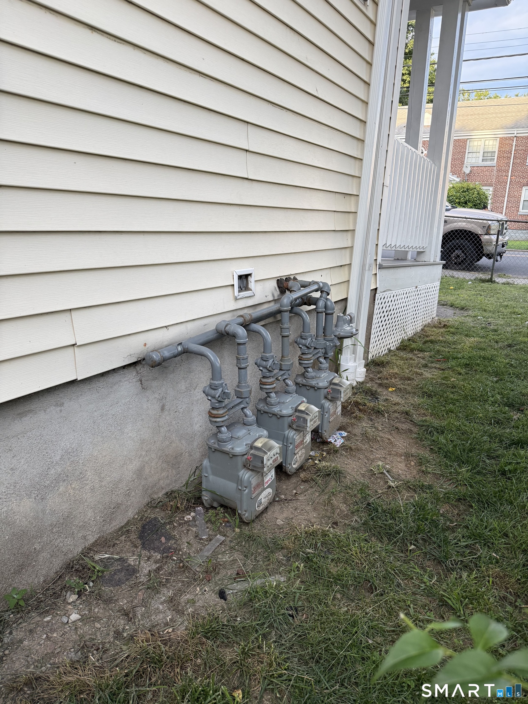 981 William Street photo 20