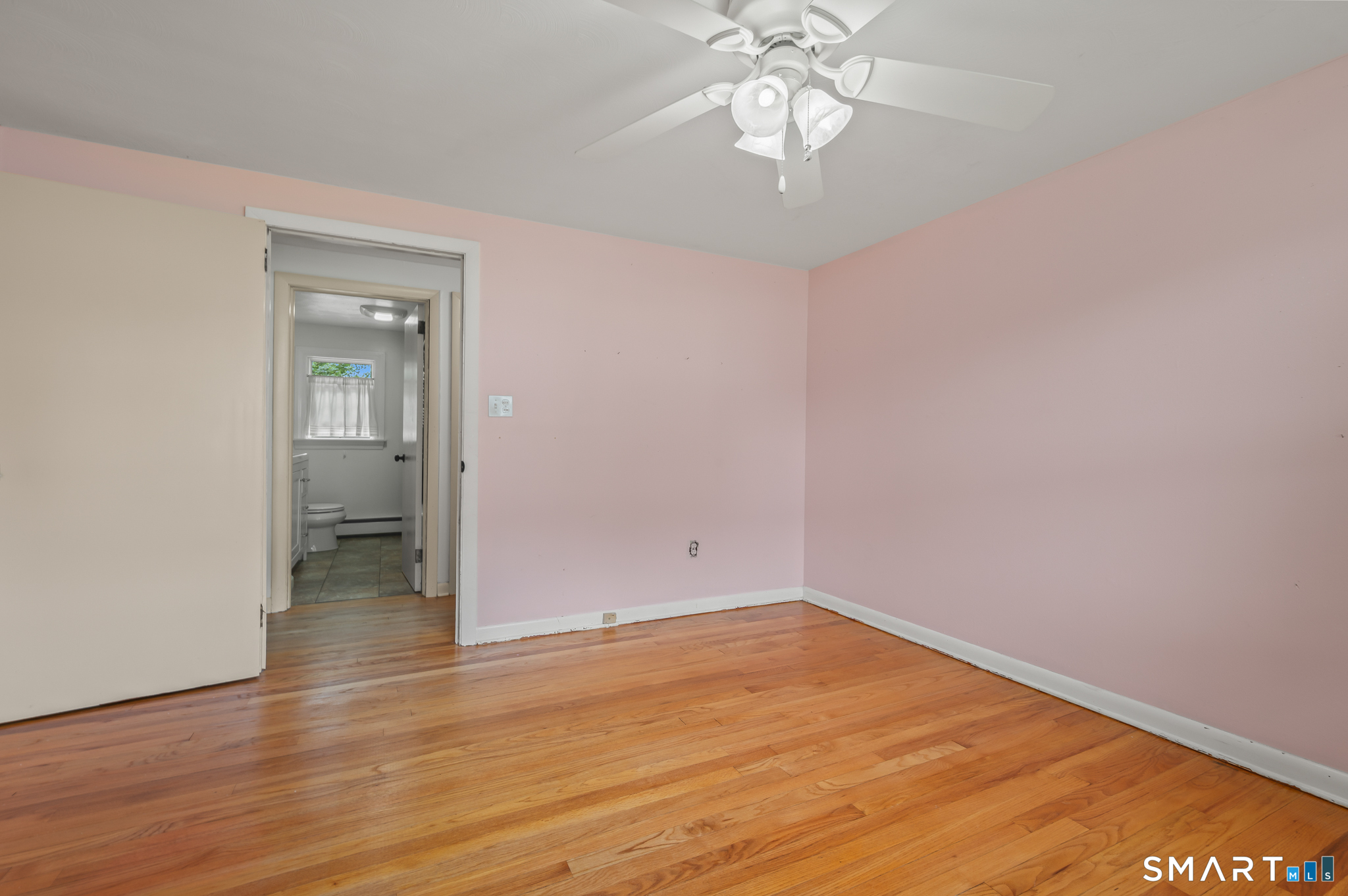 124 Hepworth Street photo 17