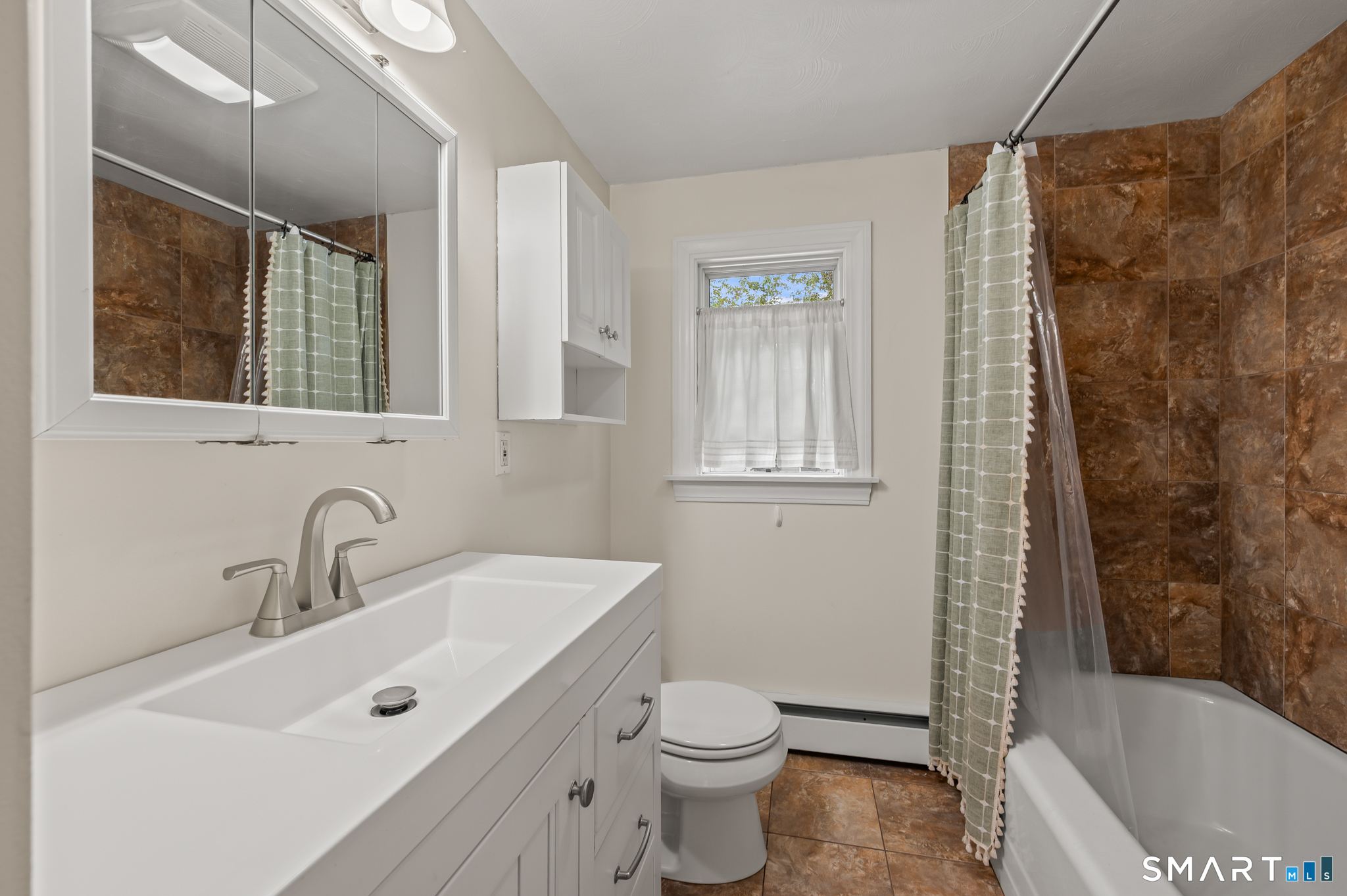 124 Hepworth Street photo 18