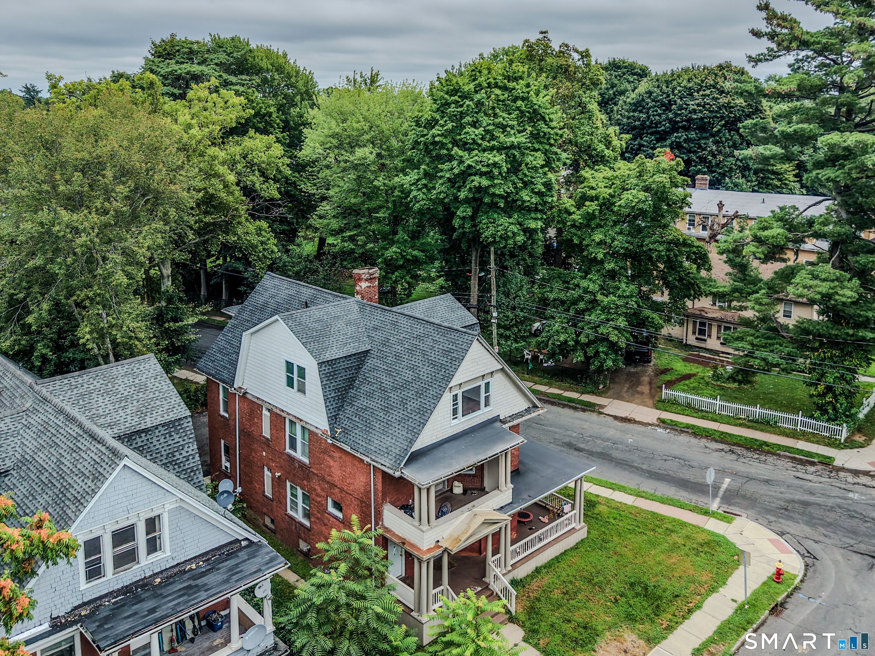 2nd image of 483 Edgewood St, Hartford, CT 06112 | MLS# 24188212