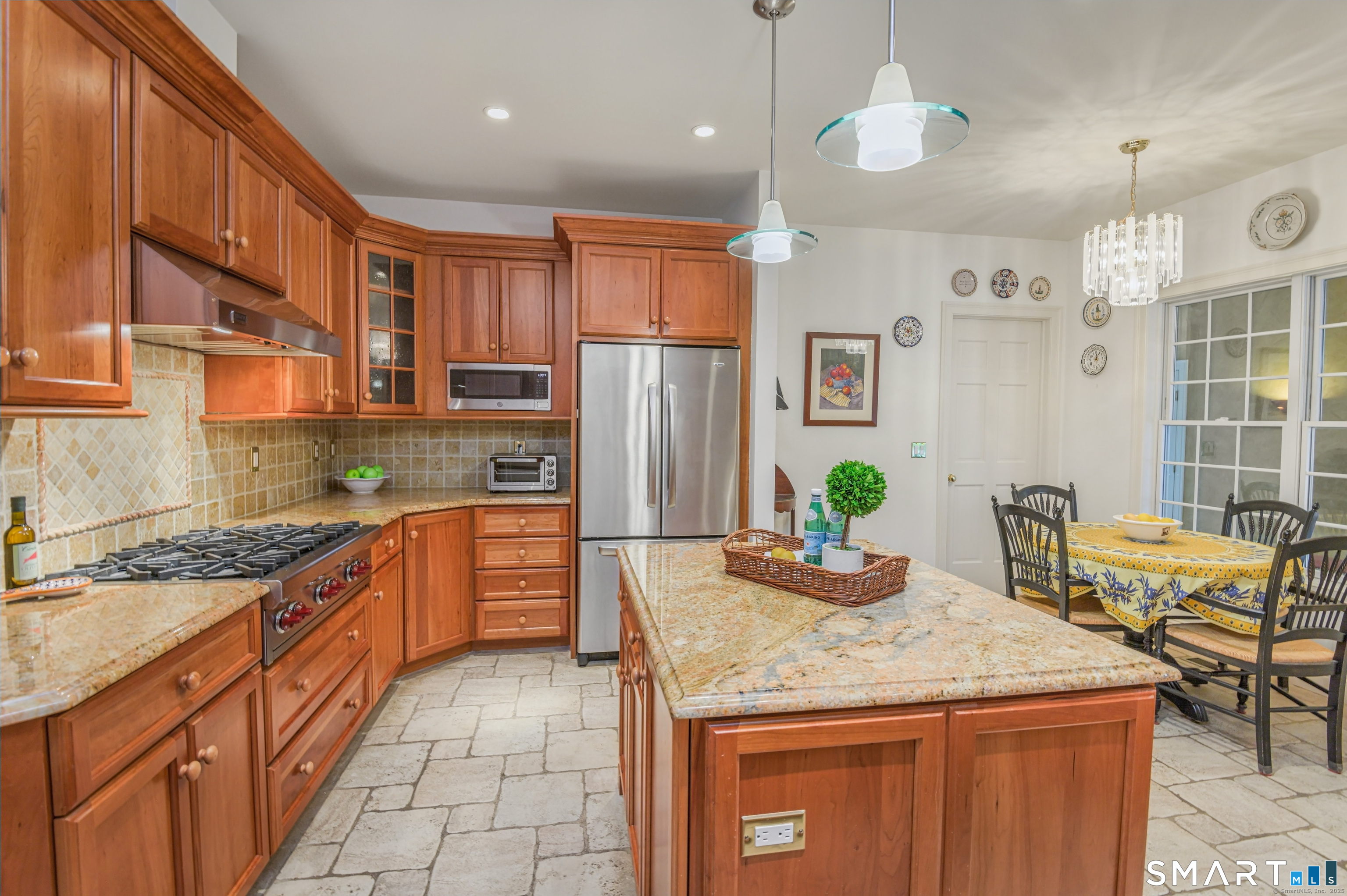 101 Carol Street photo 14
