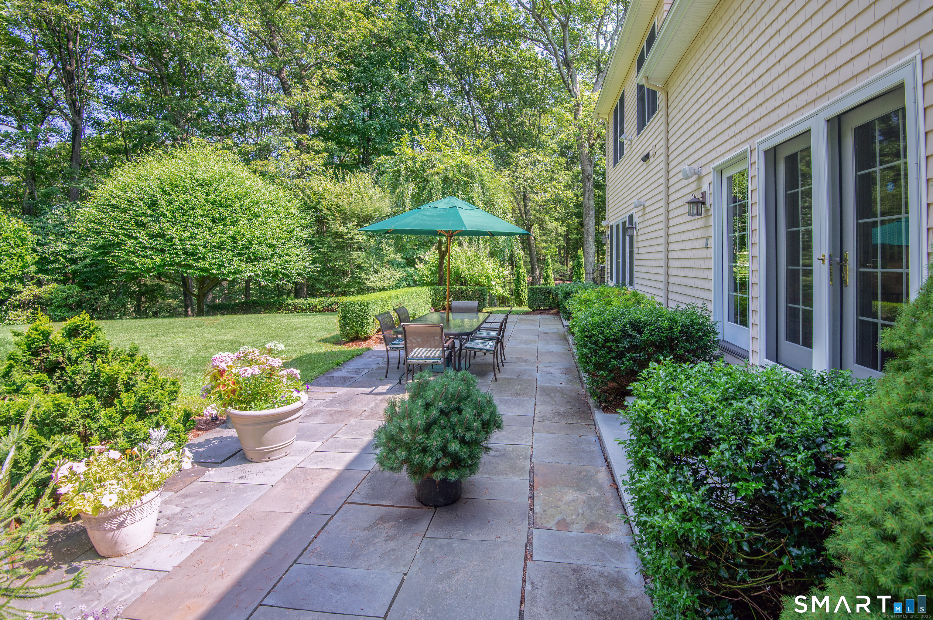 101 Carol Street photo 31