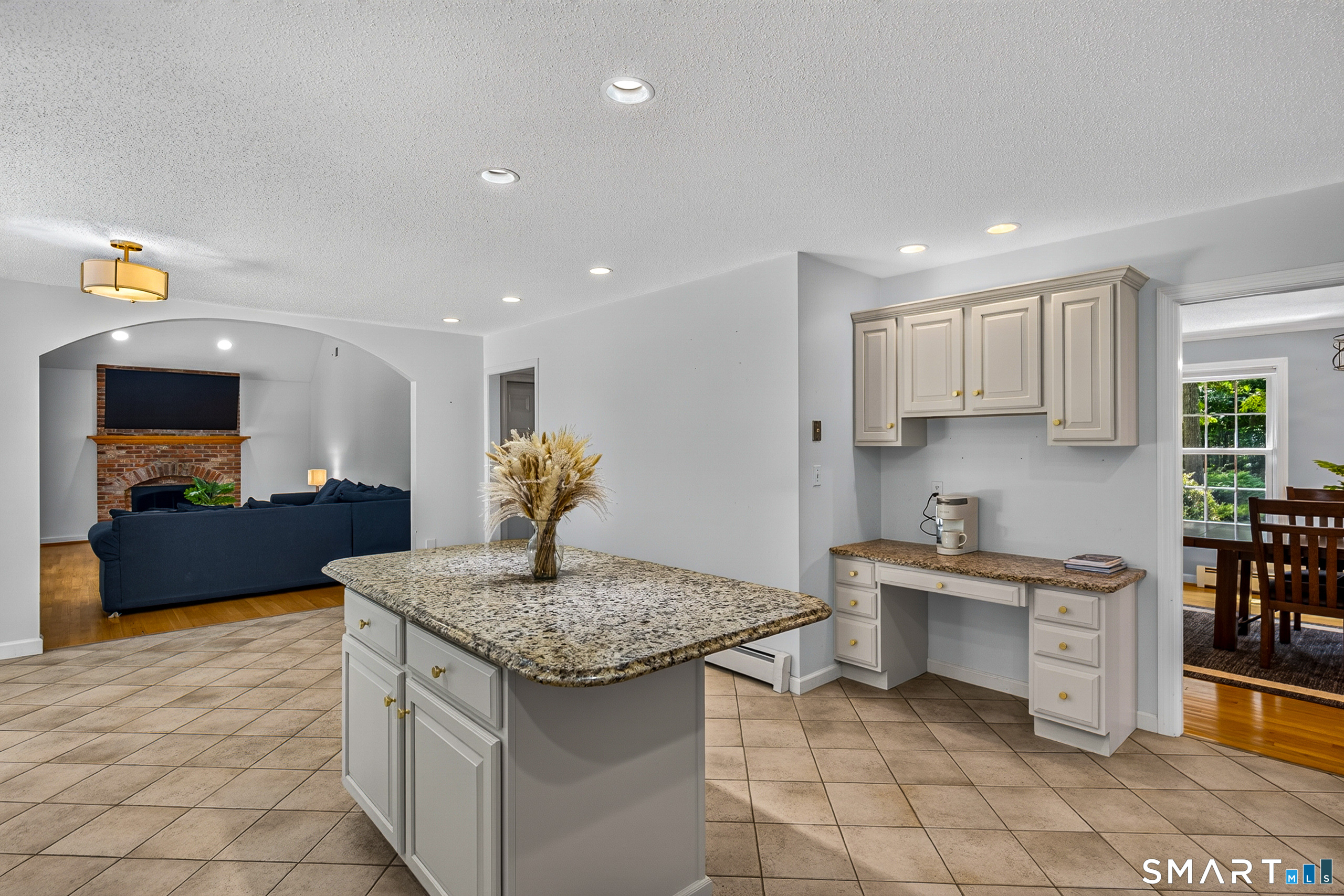51 Deerwood Road photo 12