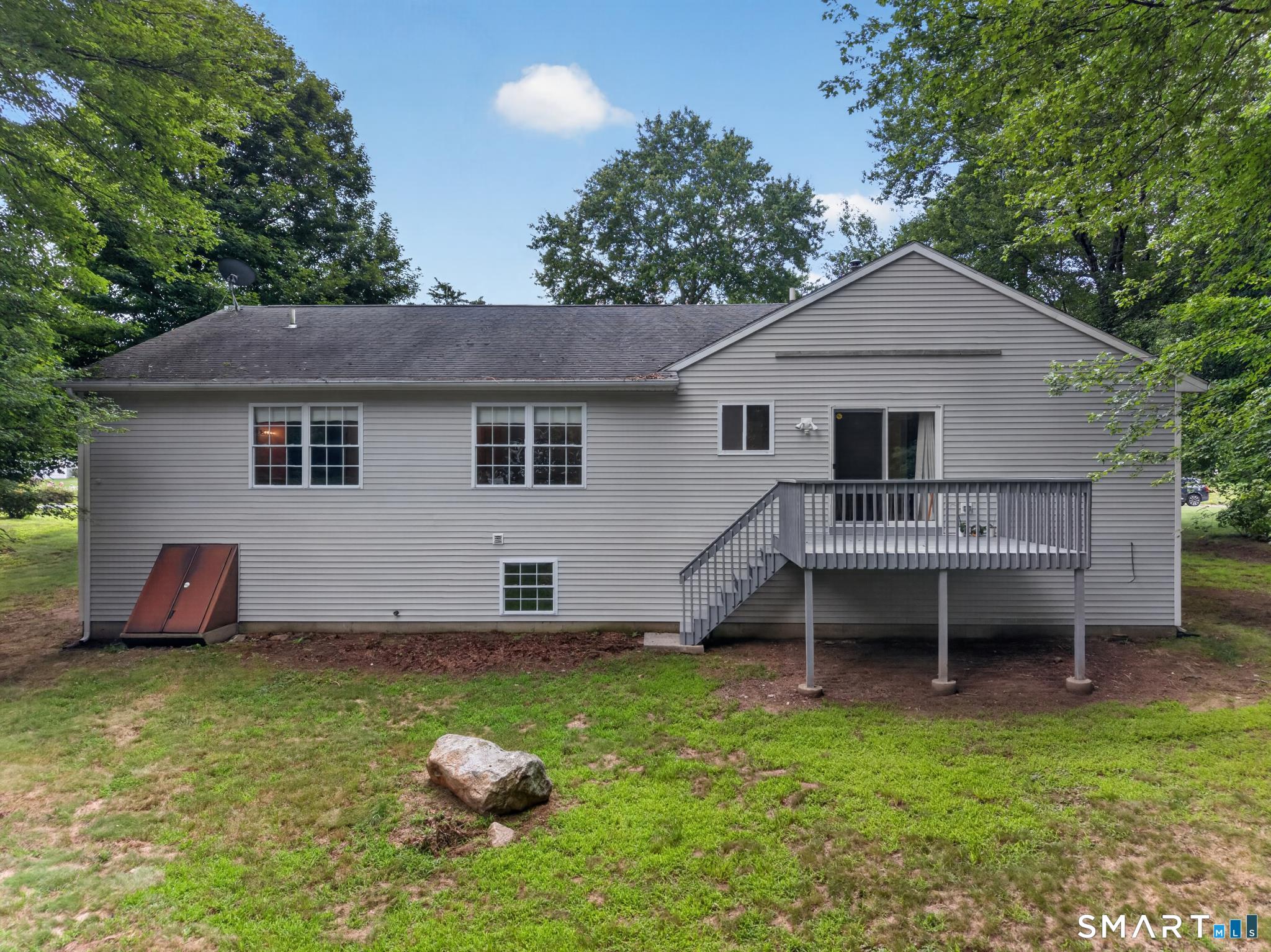 11 John W Luty Drive photo 4