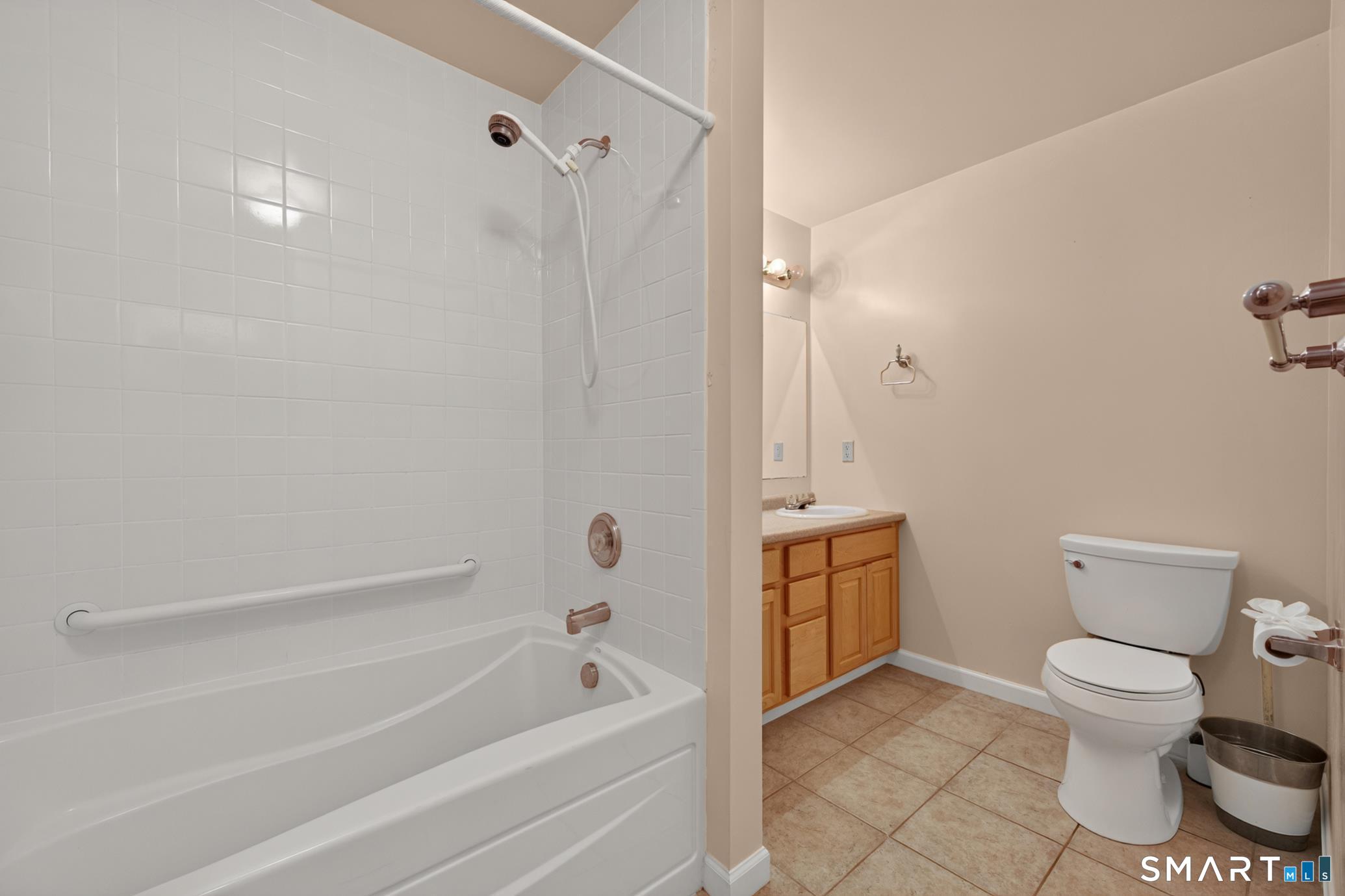 11 John W Luty Drive photo 22