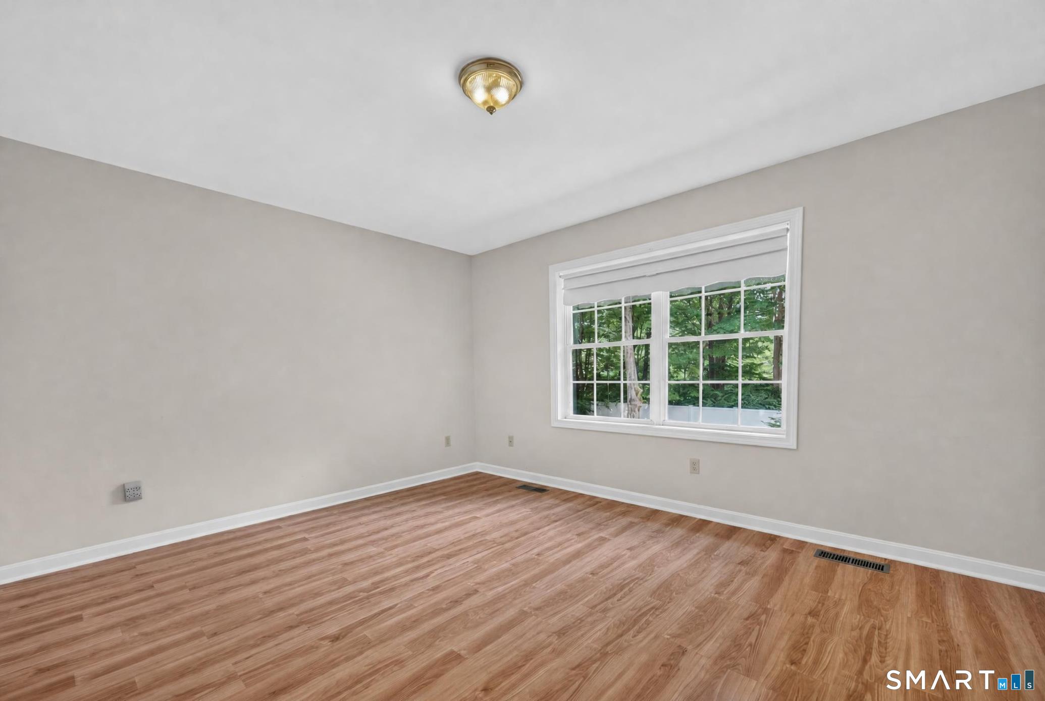 11 John W Luty Drive photo 19