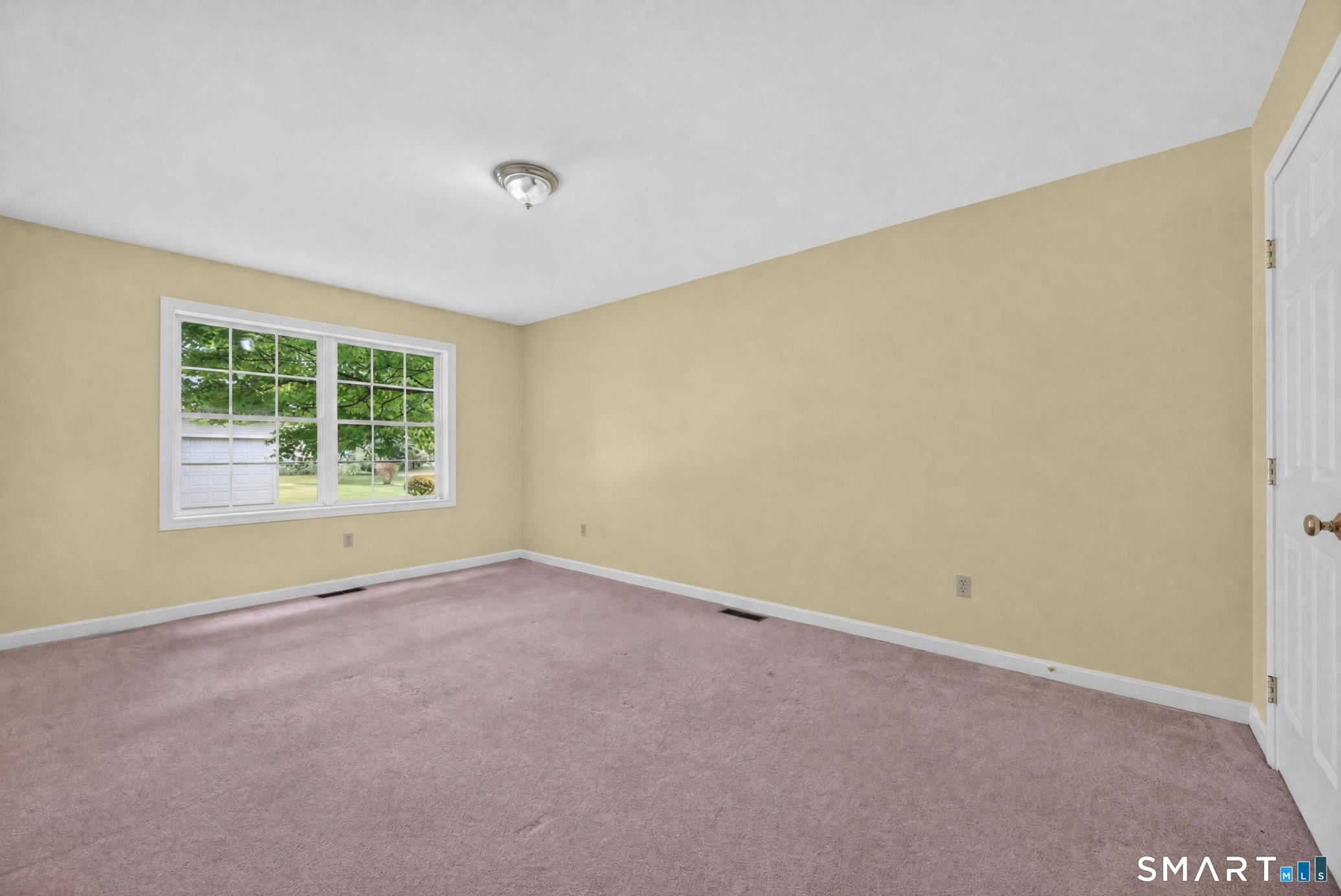 11 John W Luty Drive photo 20