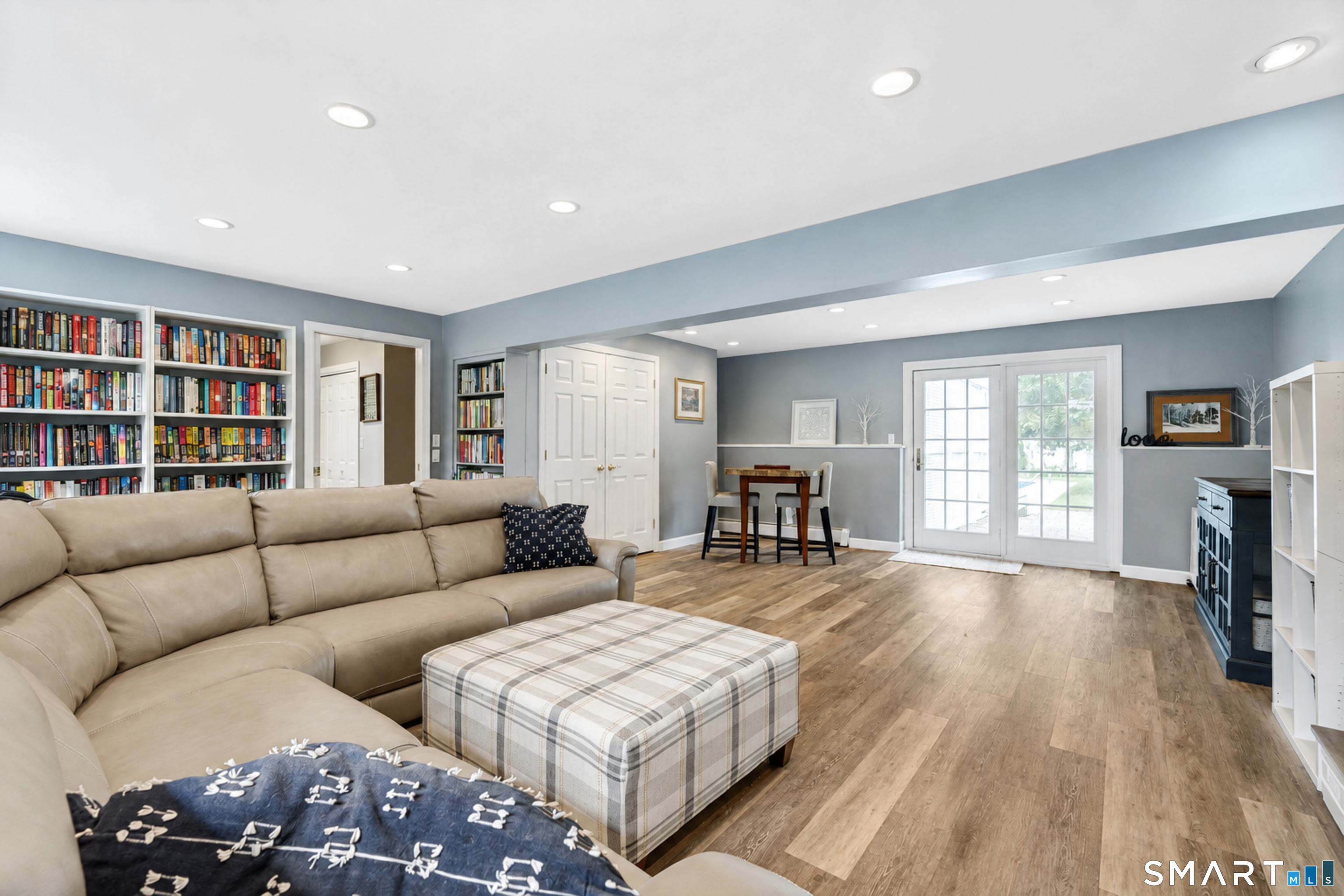 31 Stone Hedge Drive photo 31