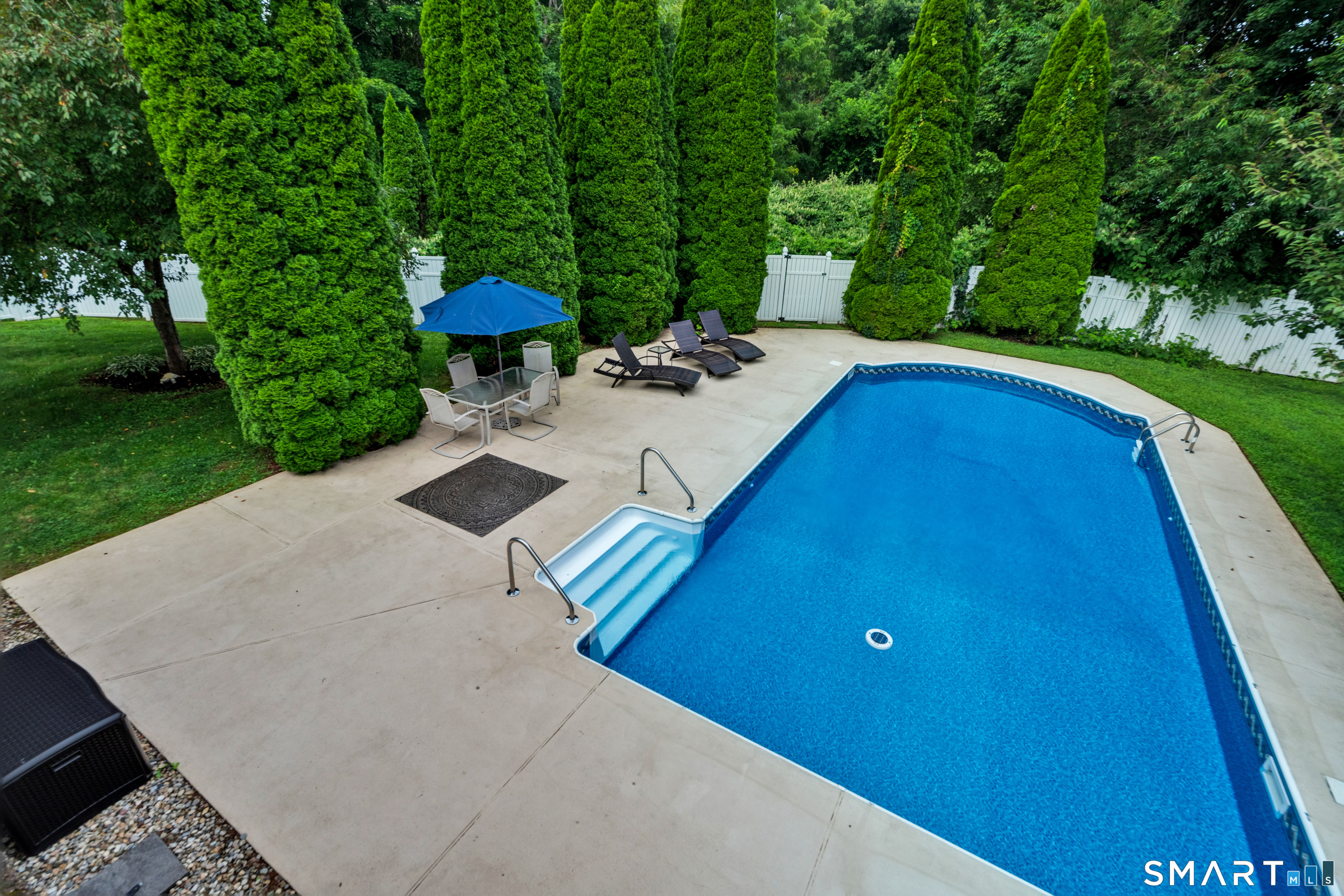 31 Stone Hedge Drive photo 16