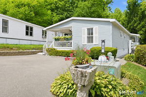 26 Woodland, Shelton