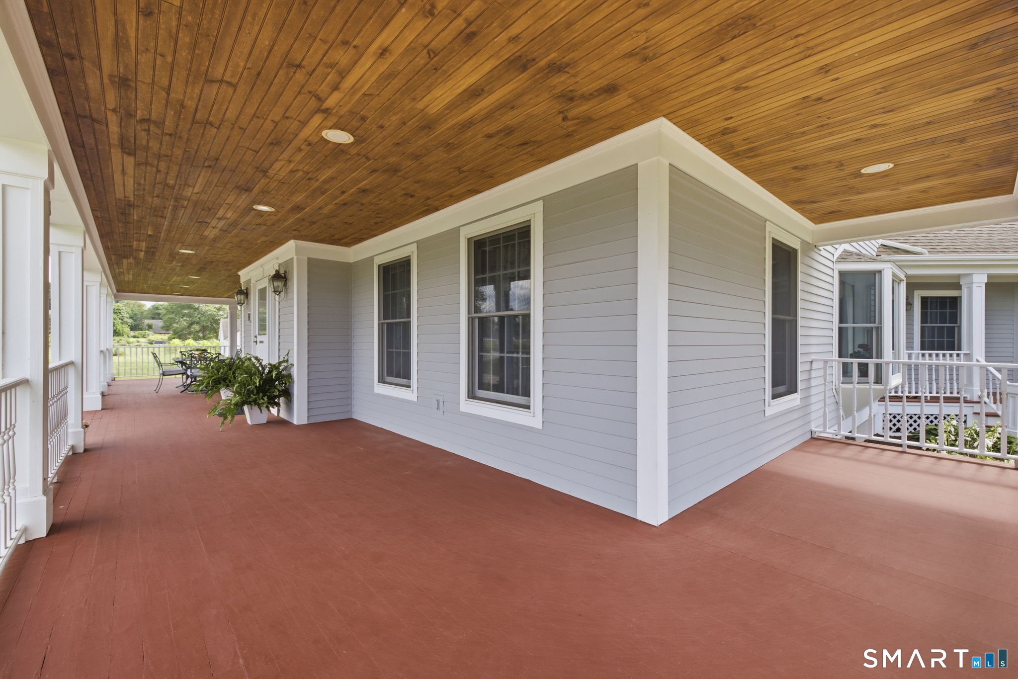 129 West Town Street photo 5