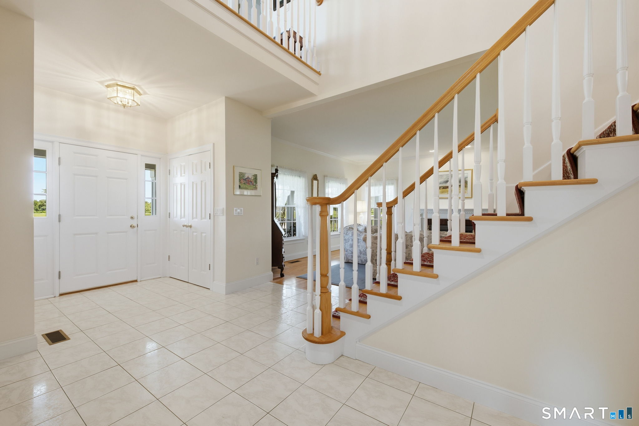 129 West Town Street photo 7