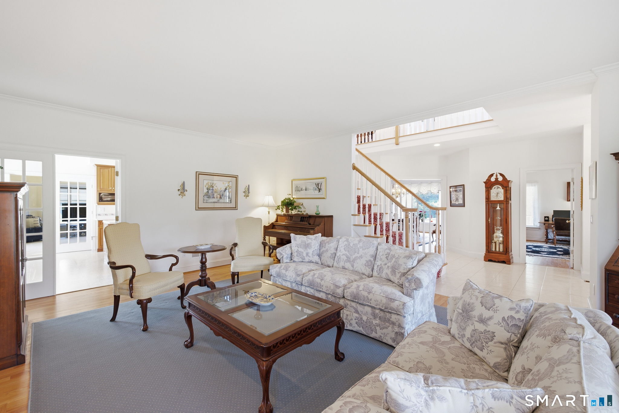 129 West Town Street photo 11