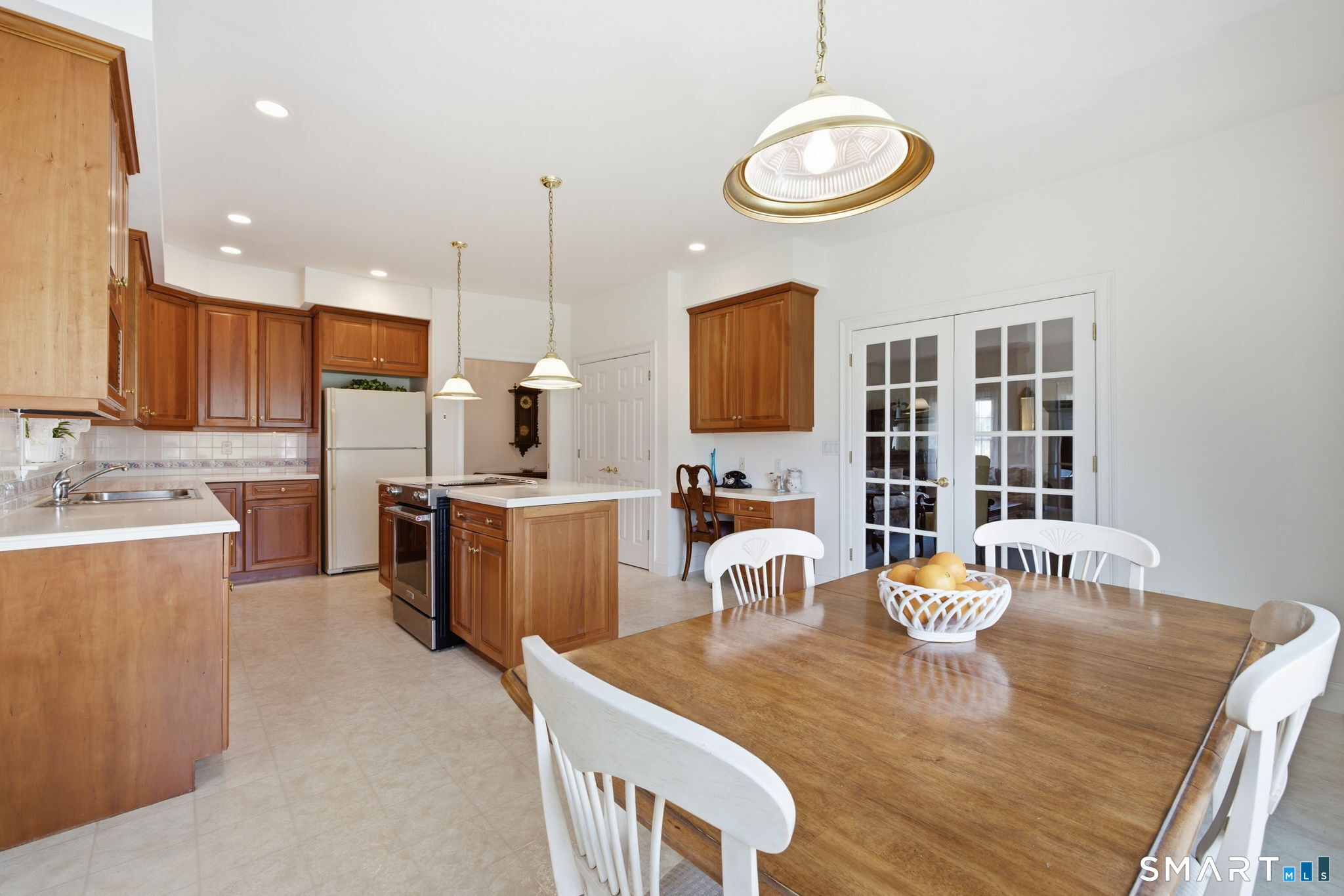 129 West Town Street photo 16