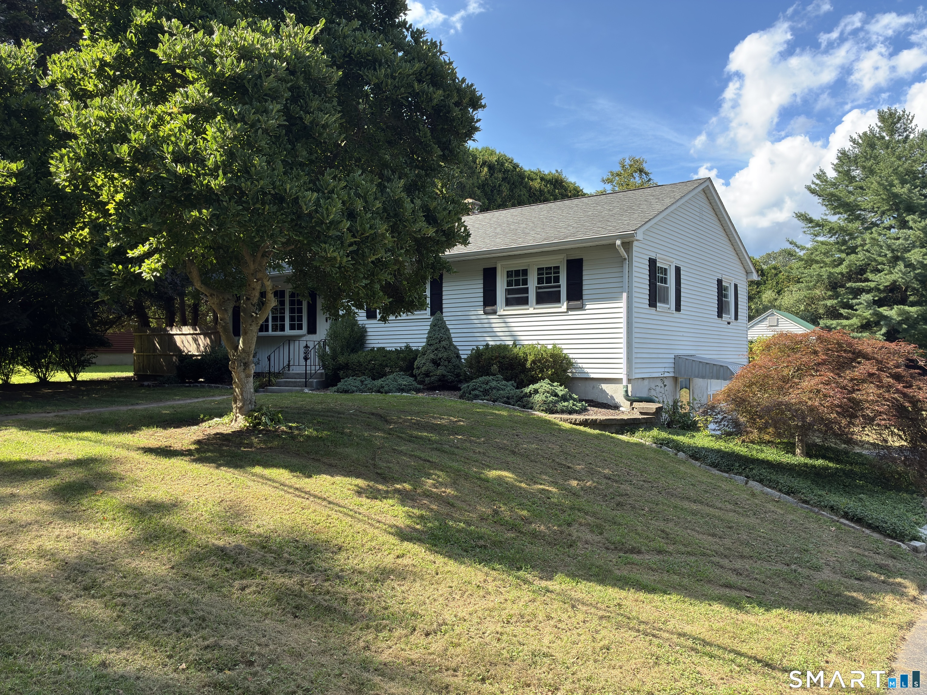 102 Derry Hill Road