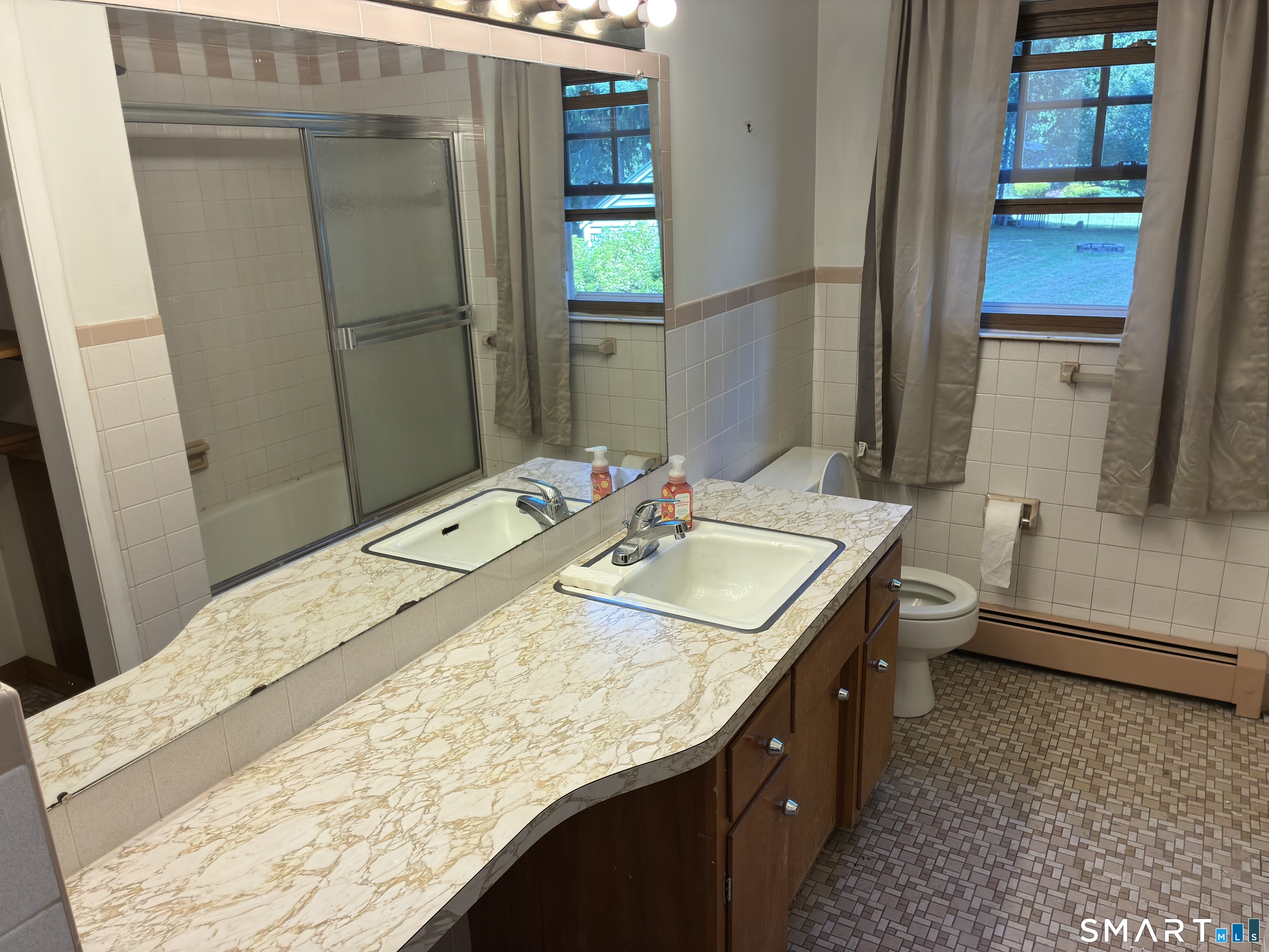 102 Derry Hill Road photo 19