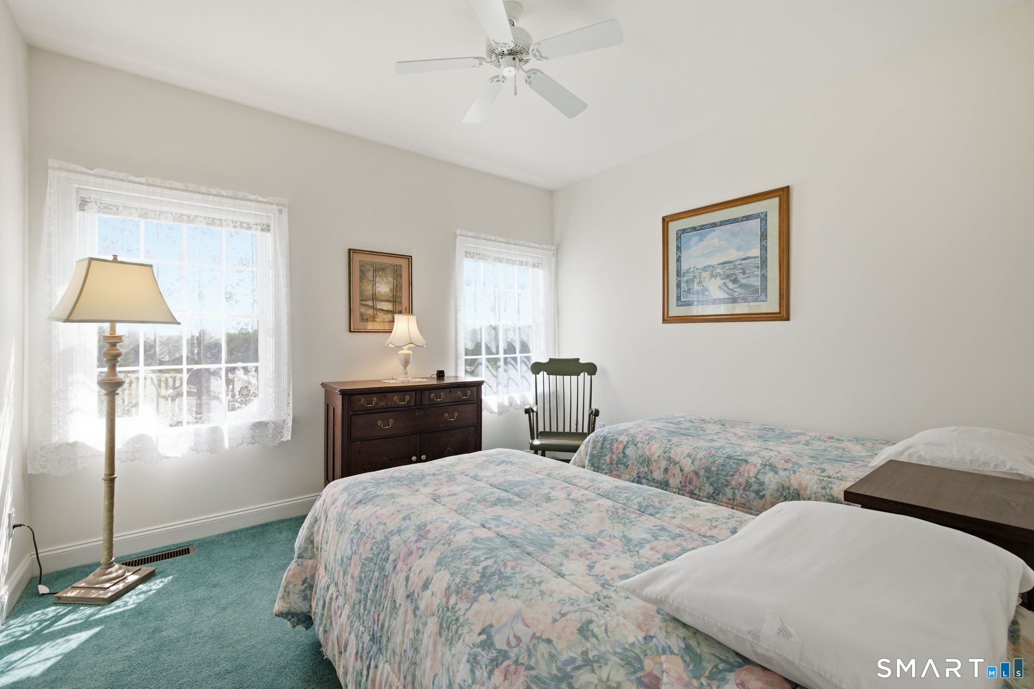 129 West Town Street photo 27