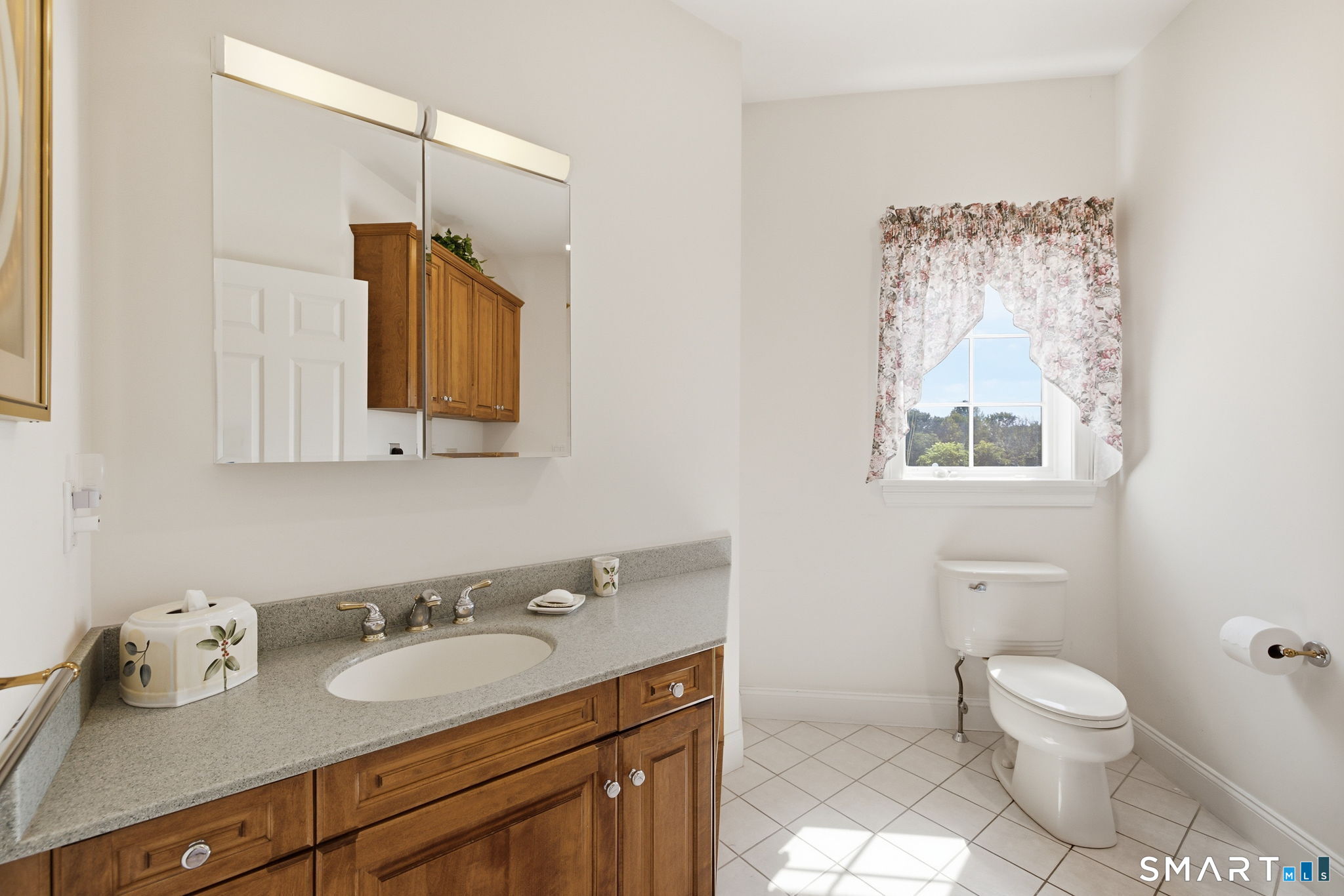 129 West Town Street photo 28