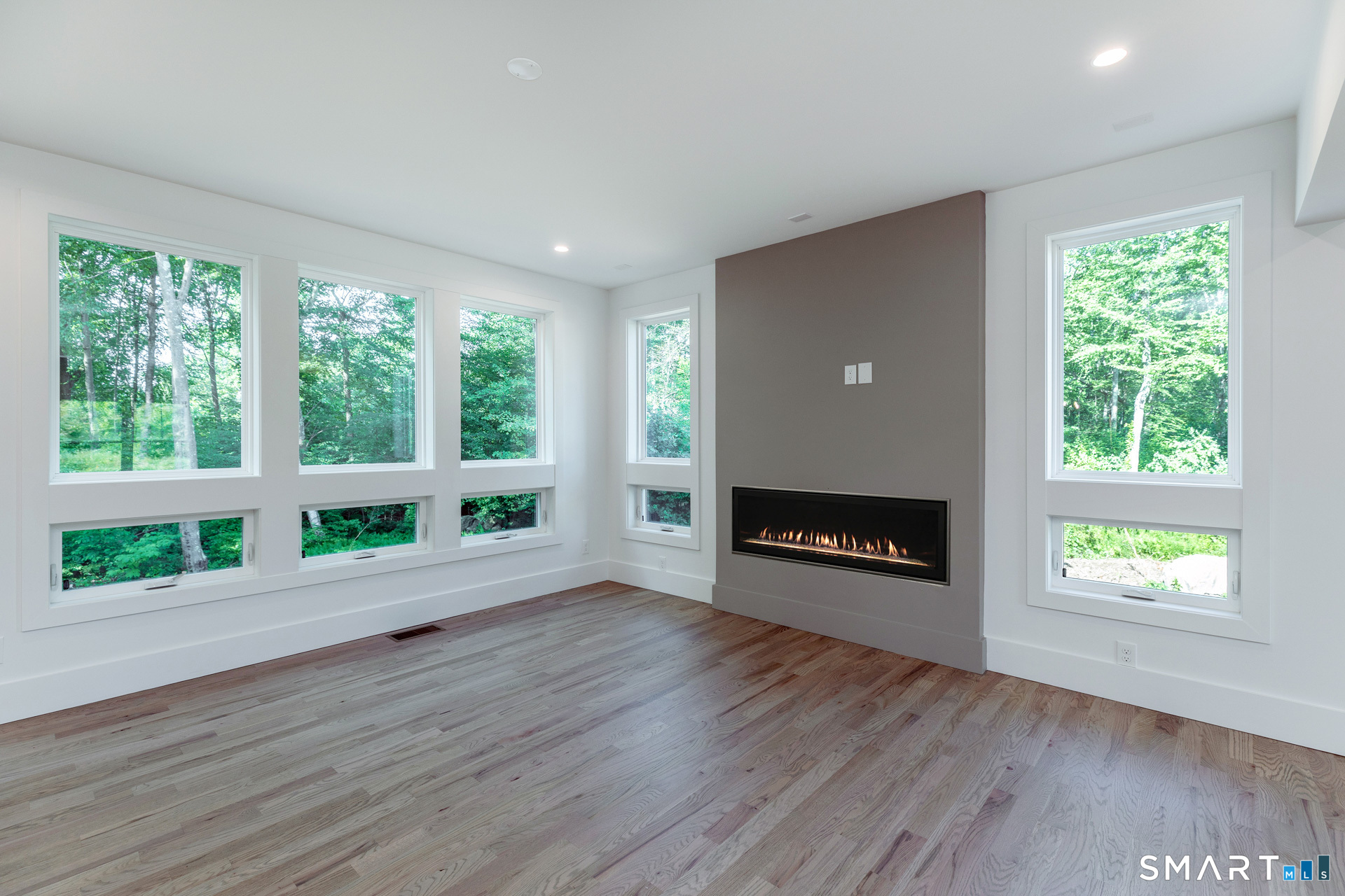 4 Vona Way photo 17