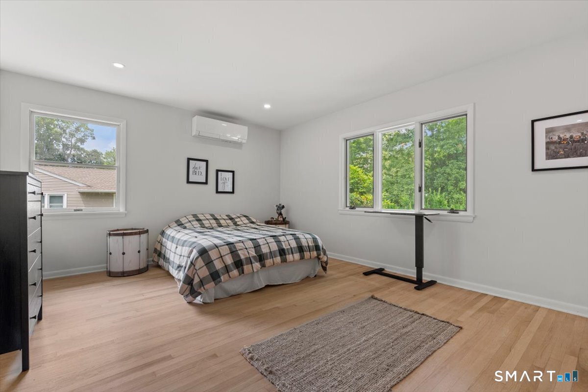 10 Bowman Drive photo 21