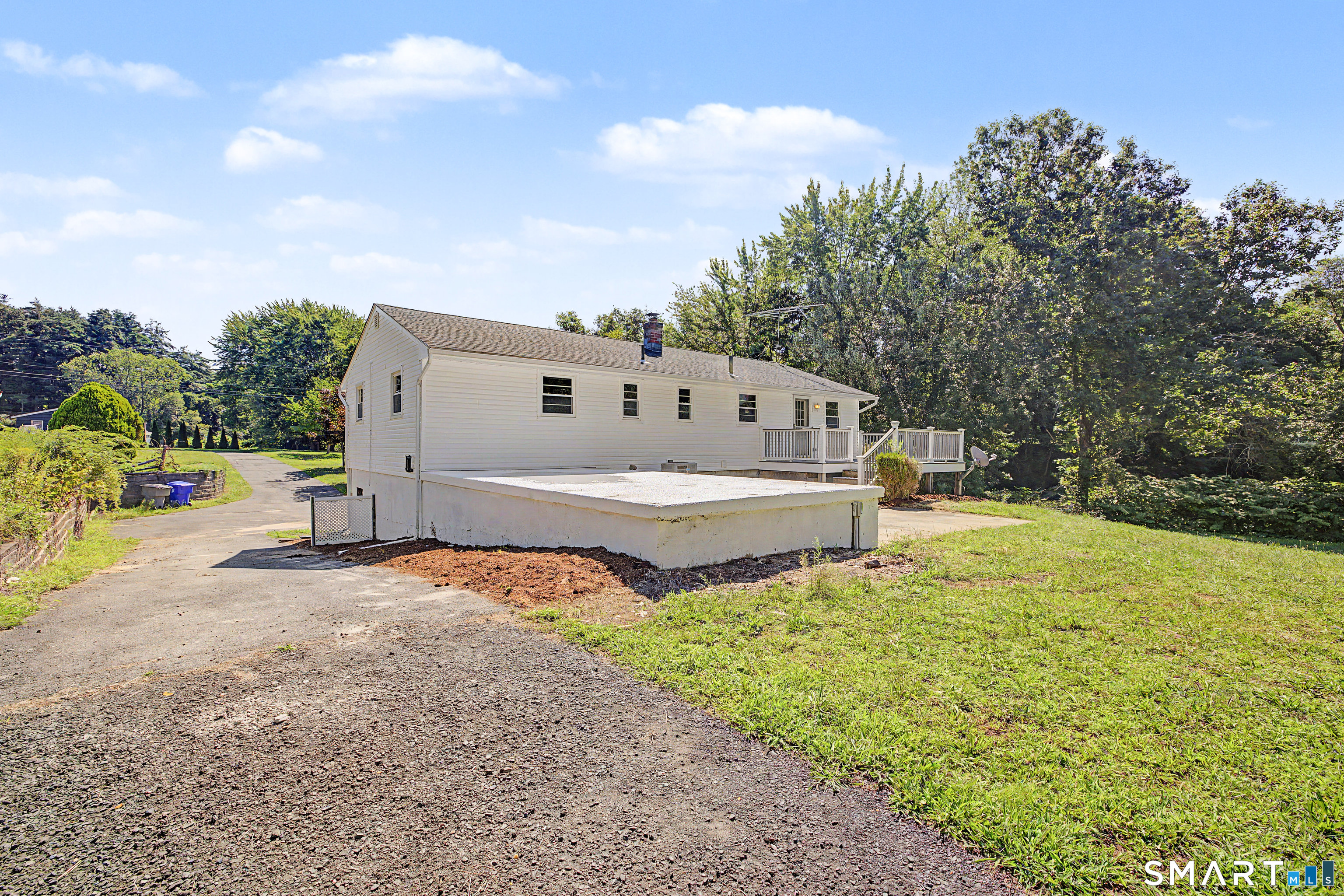 11 Westerly Drive photo 37