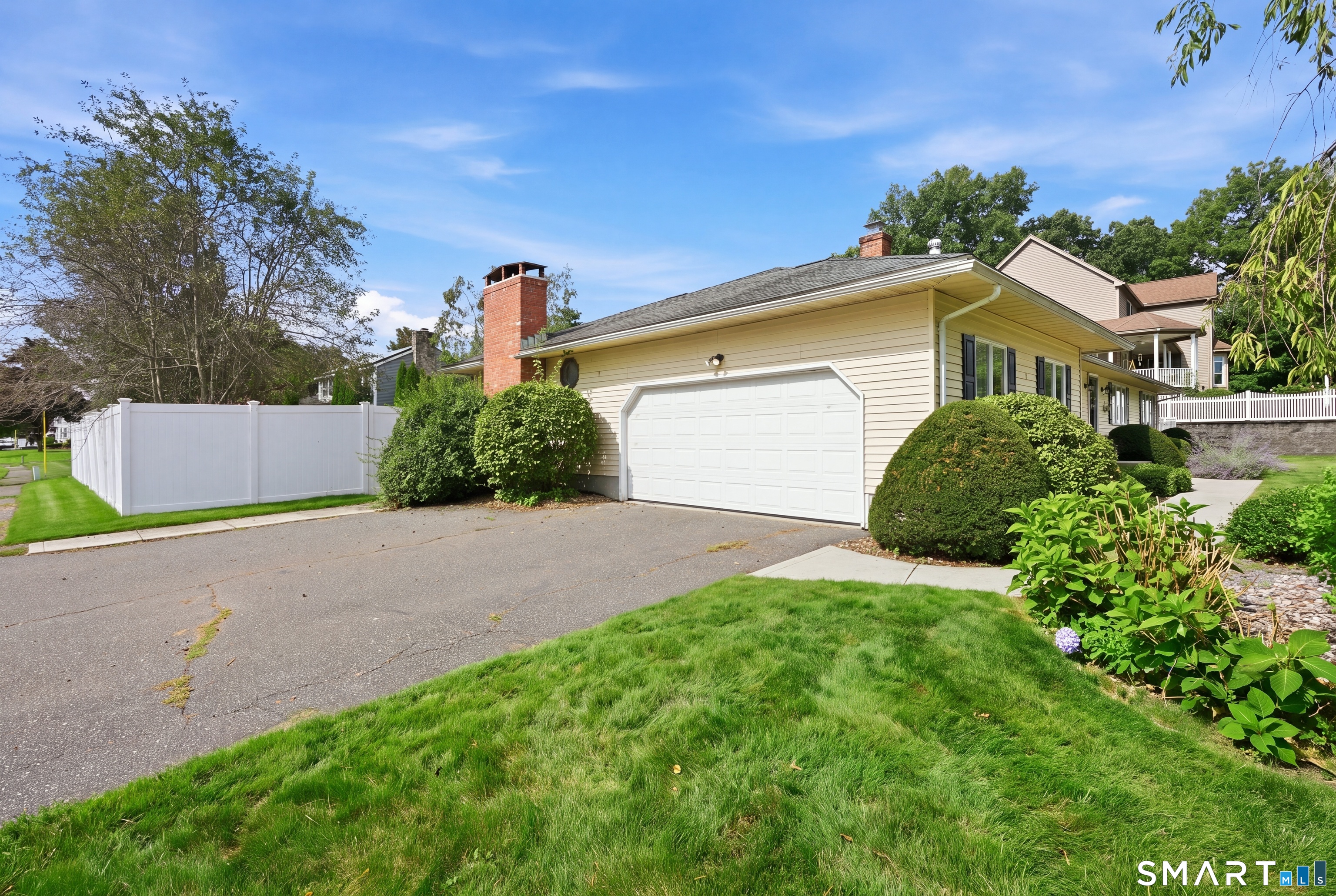 4th image of 169 Sandtrap Wy, Chicopee, MA 01020 | MLS# 24200708