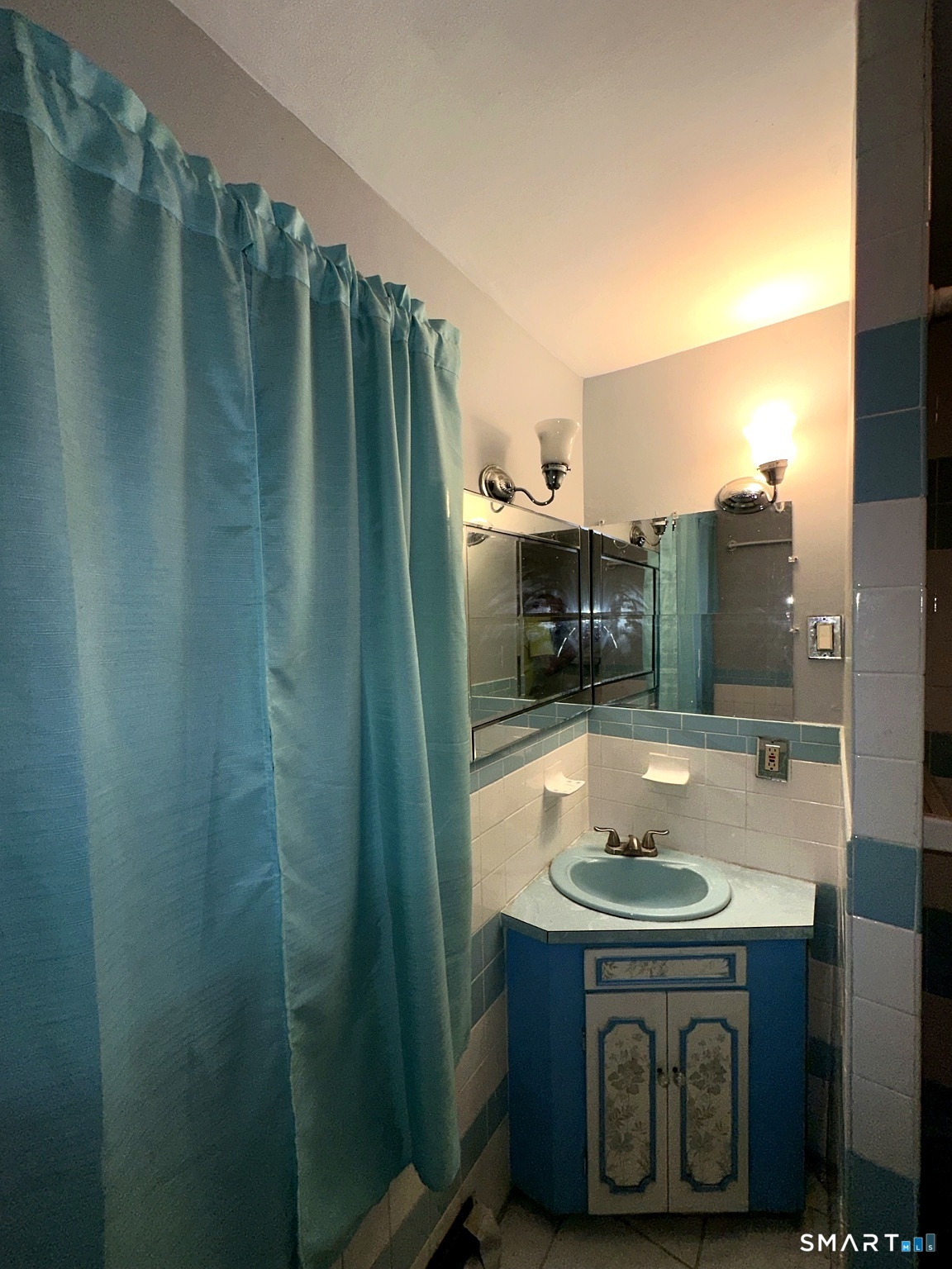 52 Ellsworth Drive photo 18