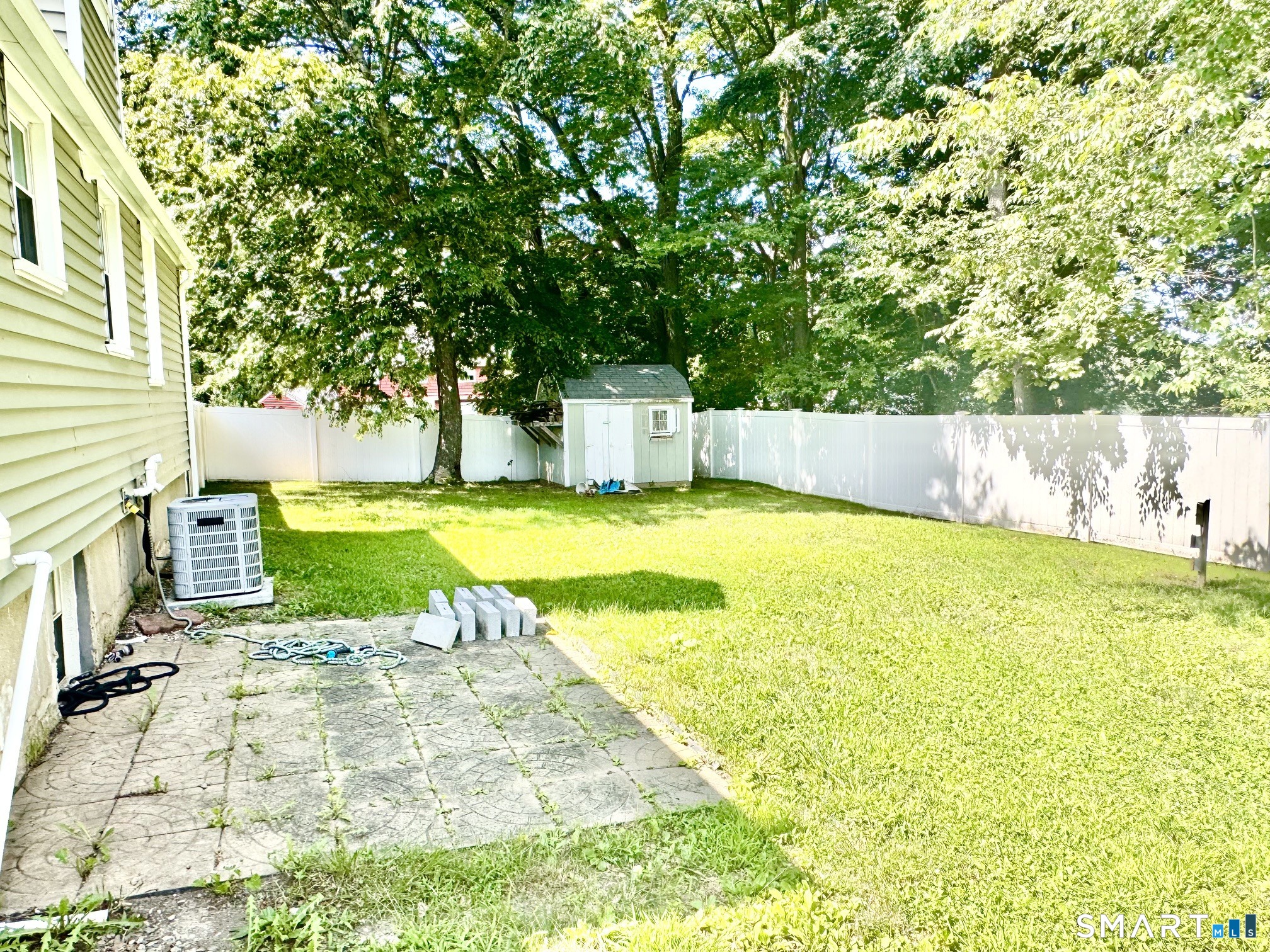439 Quinn Street photo 22