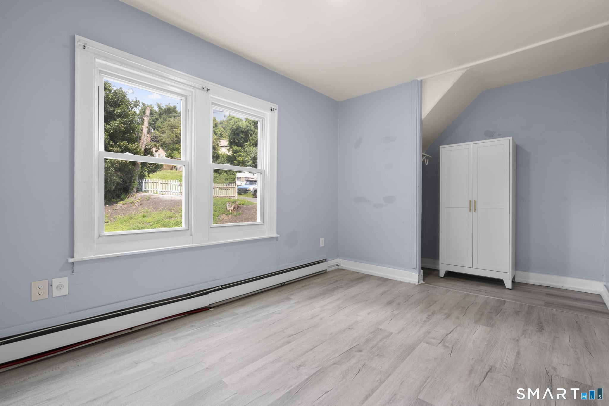 65 Drake Street photo 19