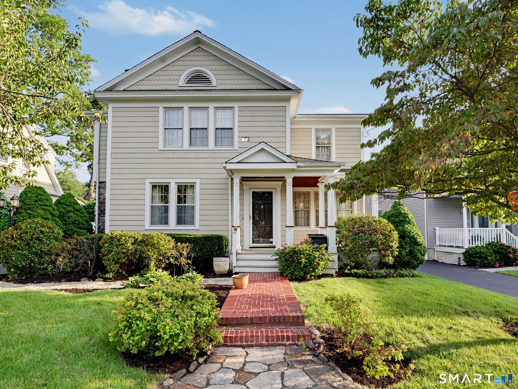14 Roosevelt Street