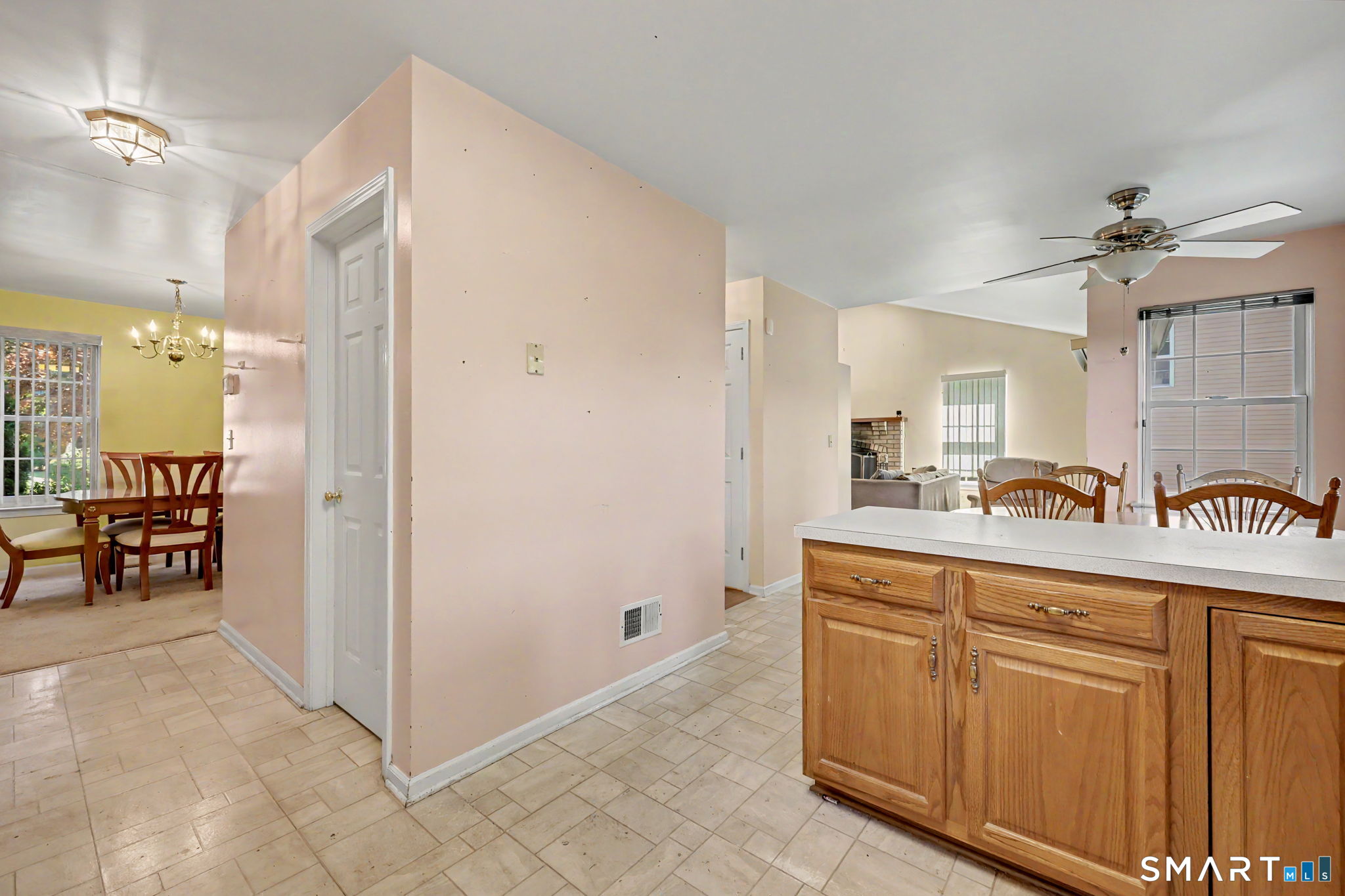 52 Oak Ridge Lane photo 15