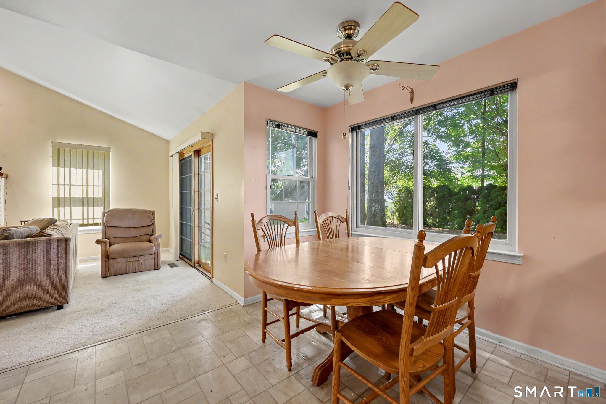 52 Oak Ridge Lane photo 16
