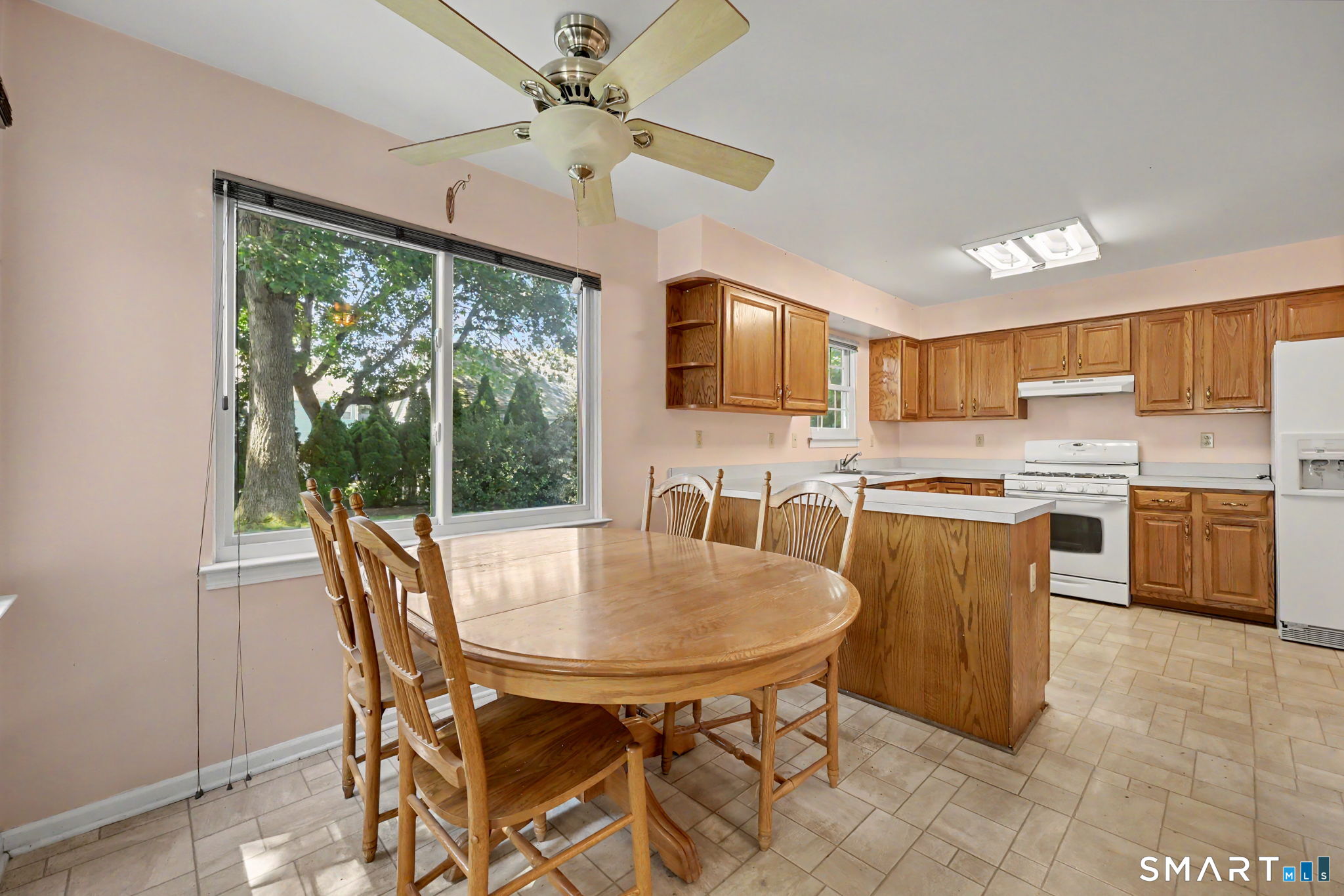 52 Oak Ridge Lane photo 17
