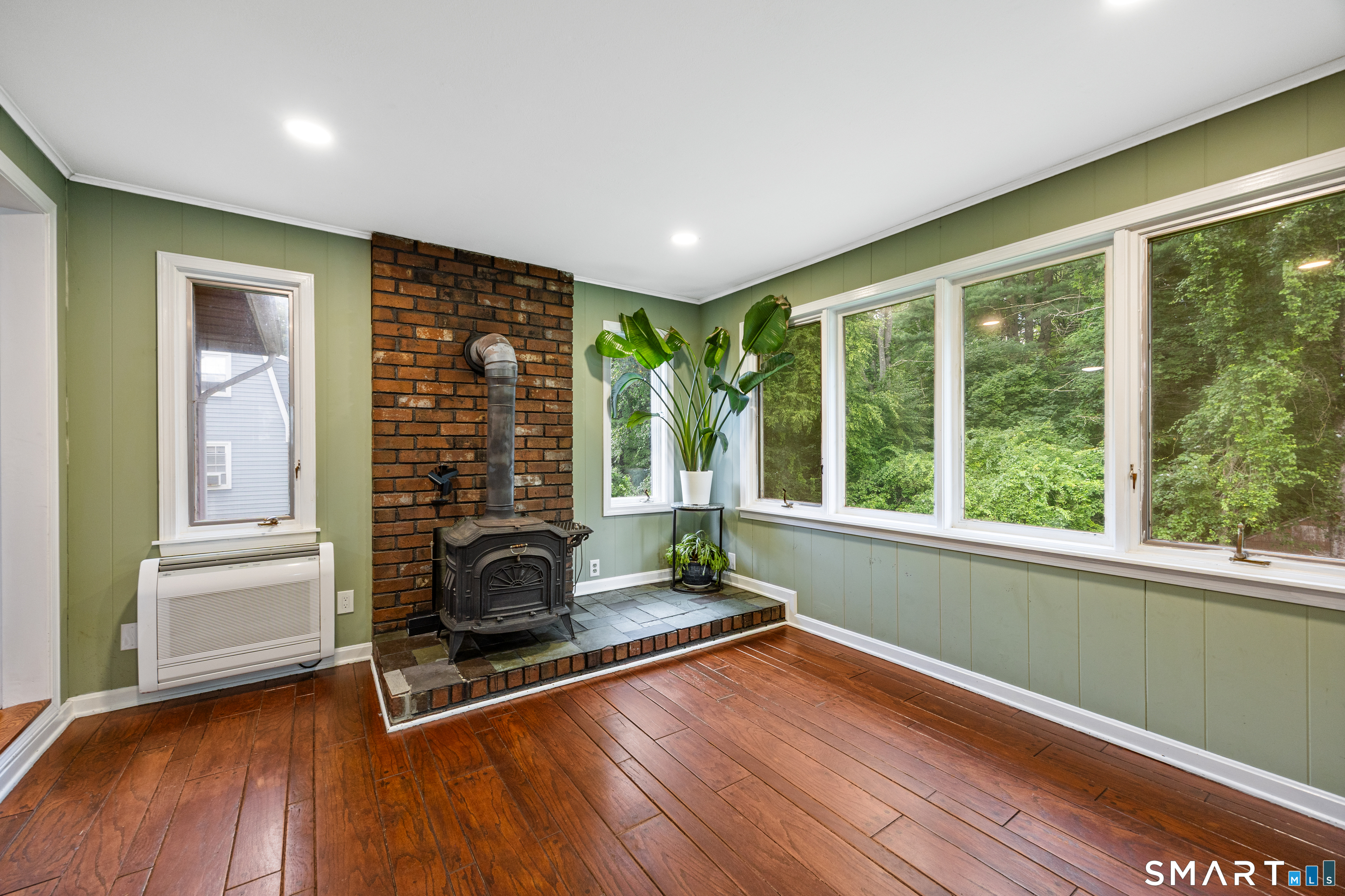 14 Glen Hollow Drive photo 14